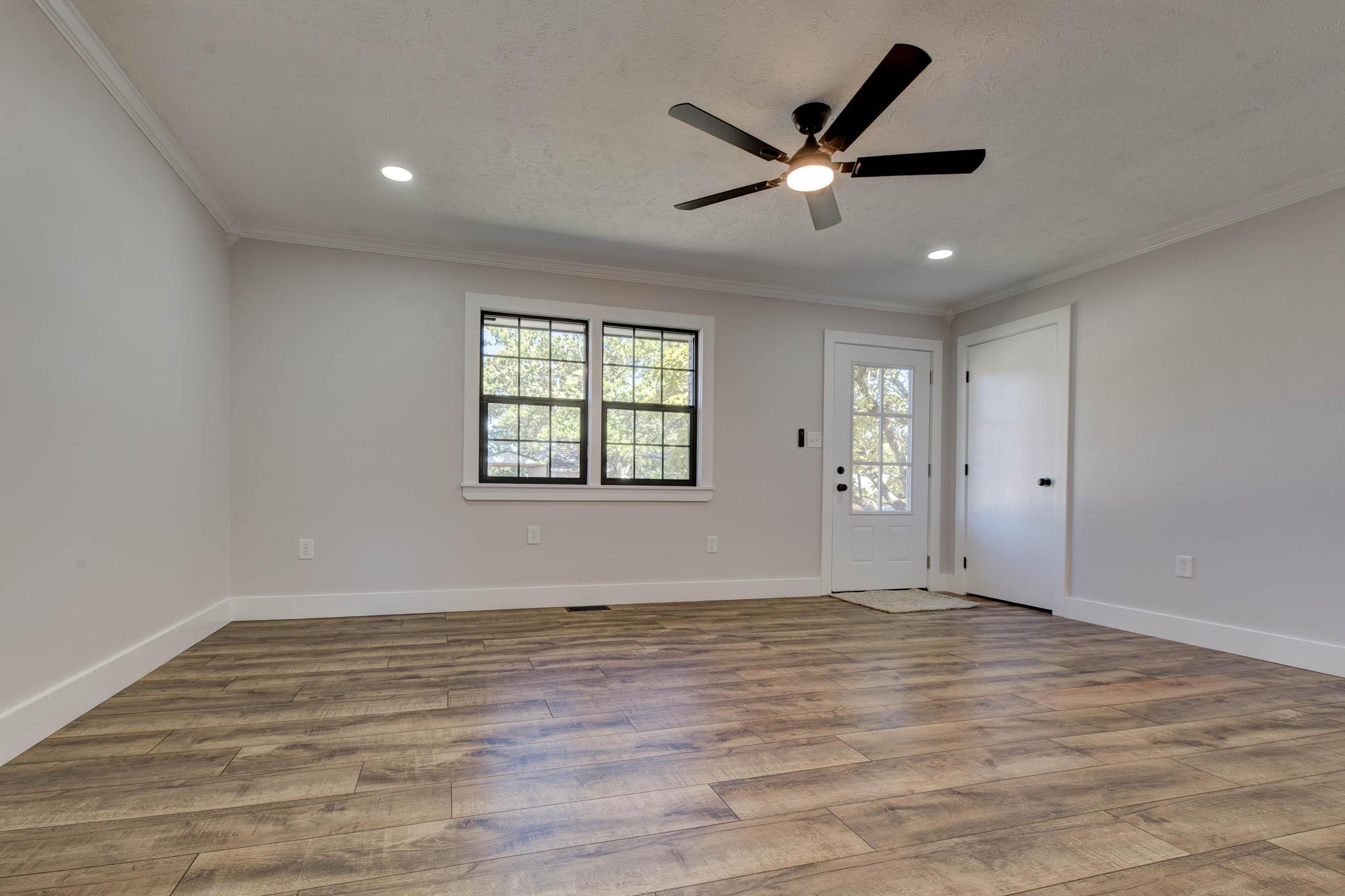 196 Greenhill Way Property Photo 6