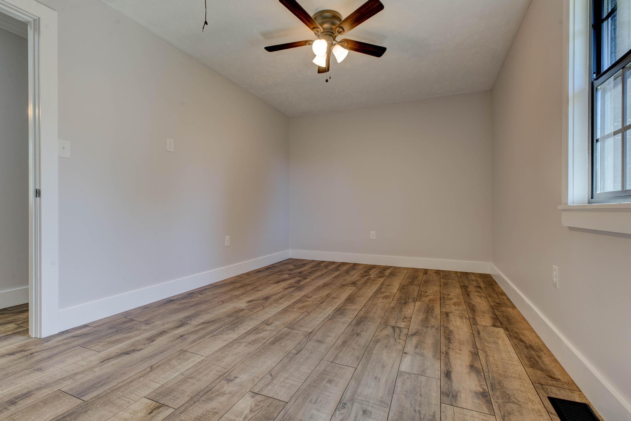 196 Greenhill Way Property Photo 12
