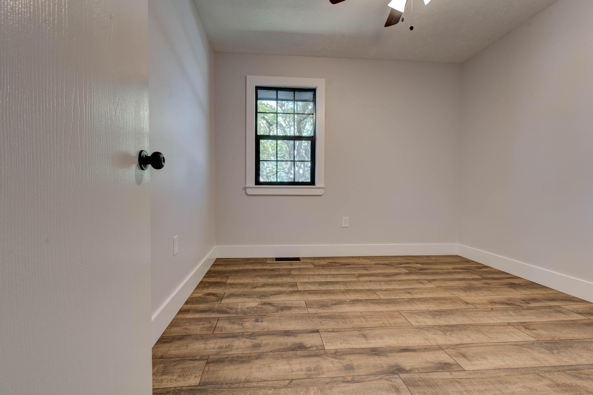 196 Greenhill Way Property Photo 13