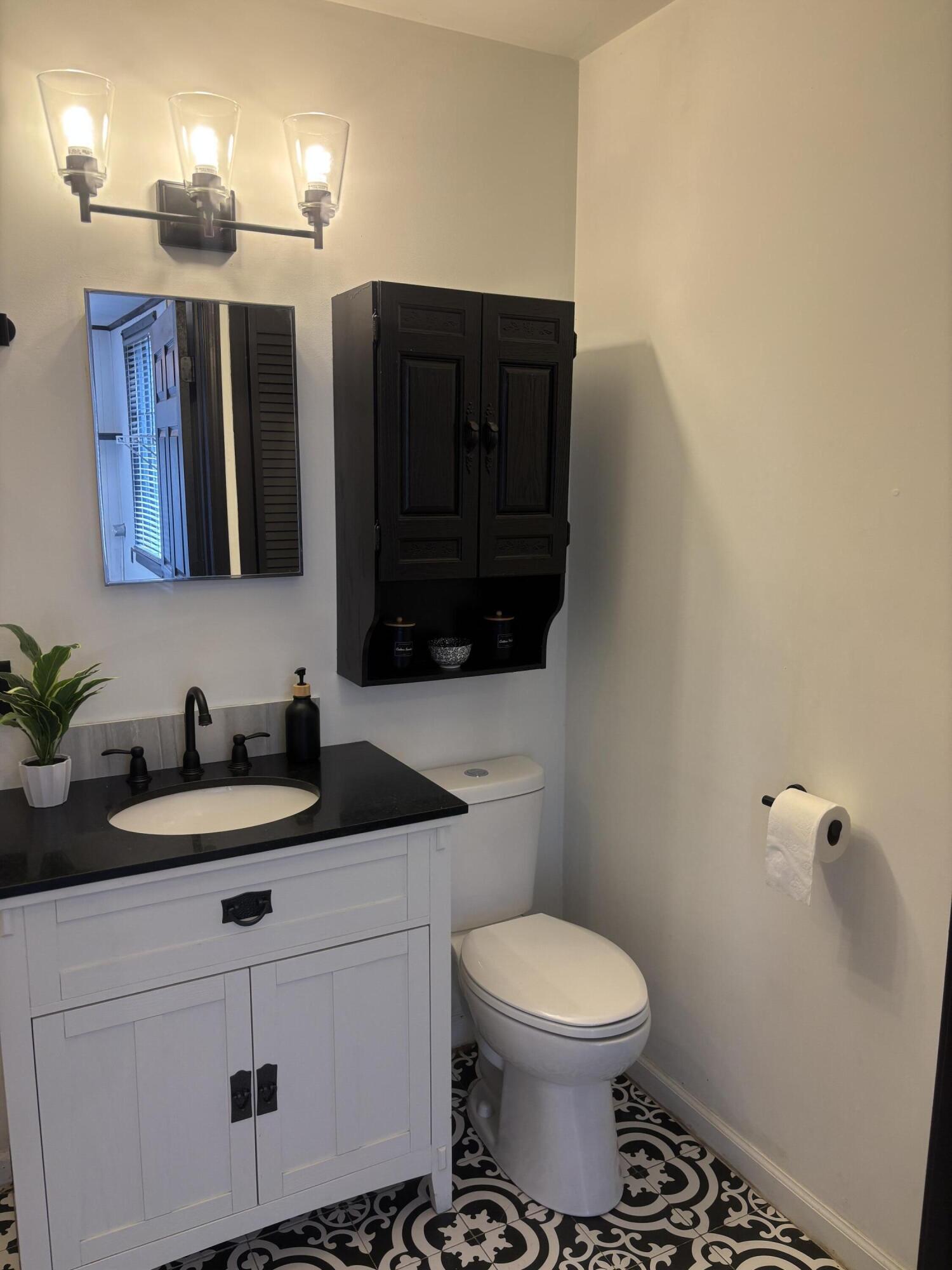 714 N 25 Street Property Photo 16
