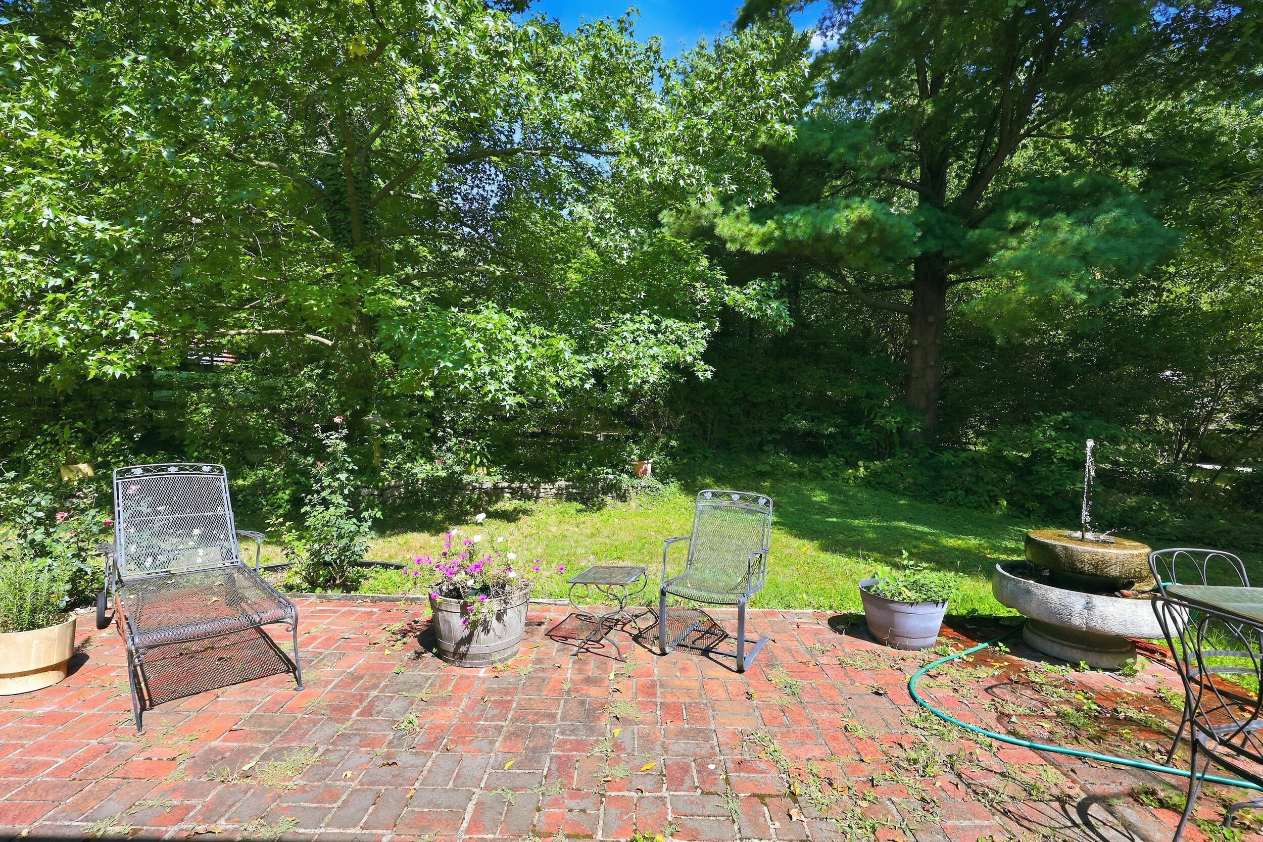 1272 Standish Way Property Photo 39