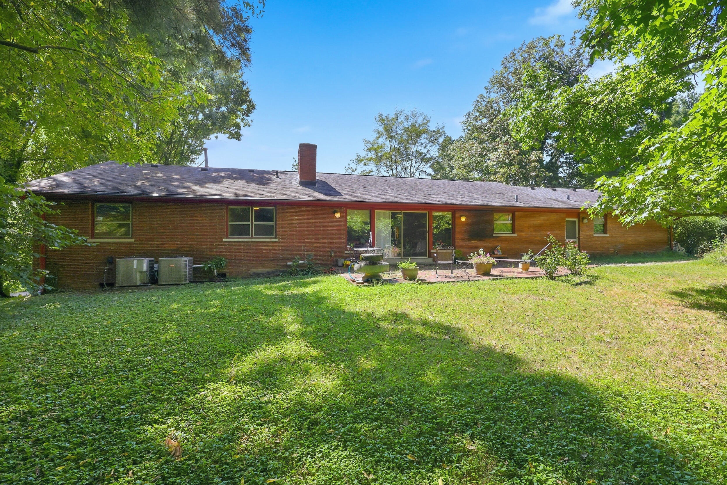 1272 Standish Way Property Photo 40