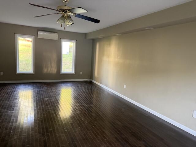3006 N Highway 421 Property Photo 8