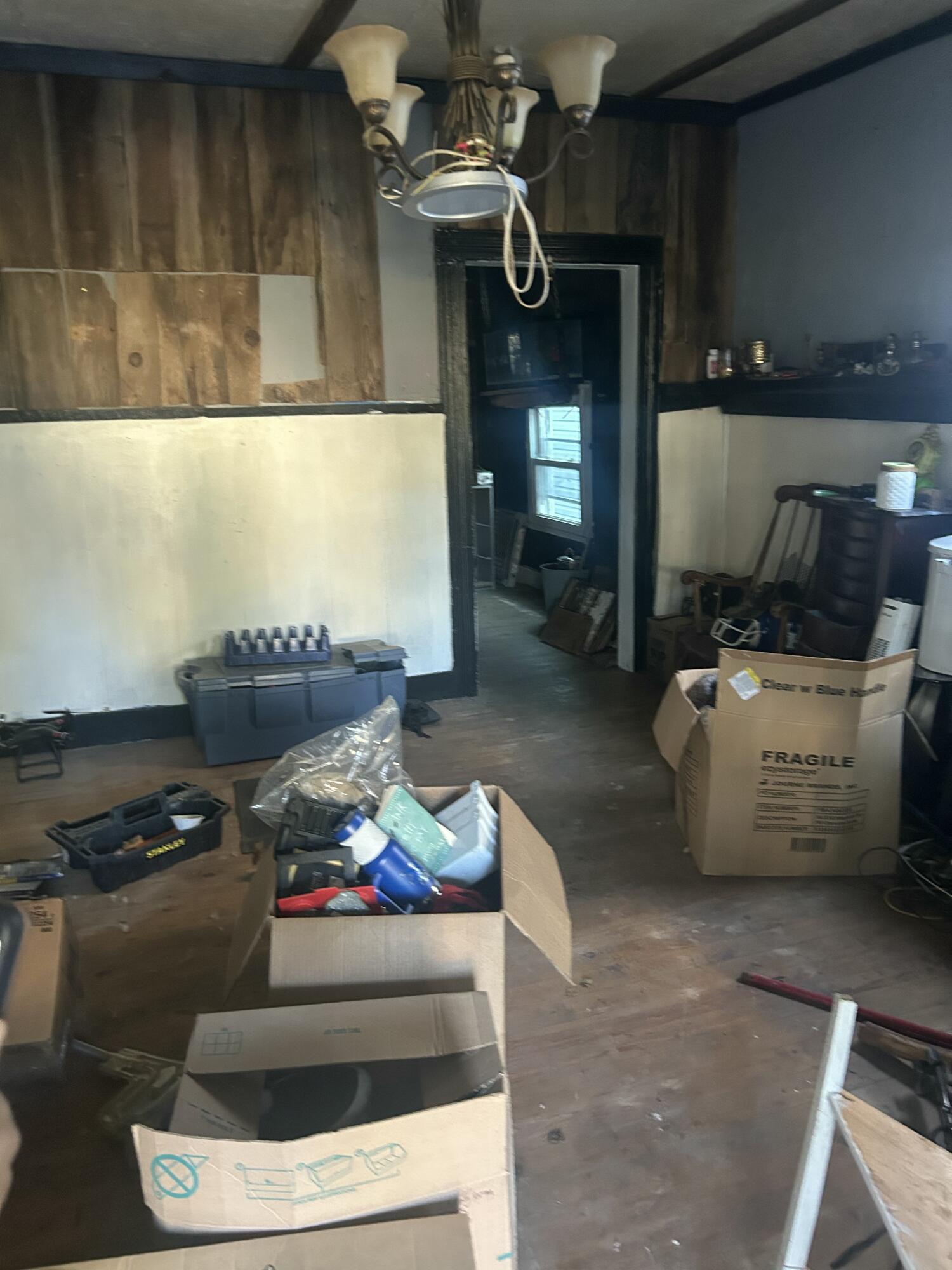 111 N Central Avenue Property Photo 5