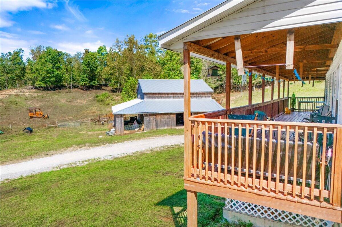 508 Ky-2002 Property Photo 6
