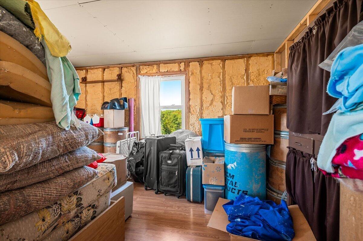 508 Ky-2002 Property Photo 22