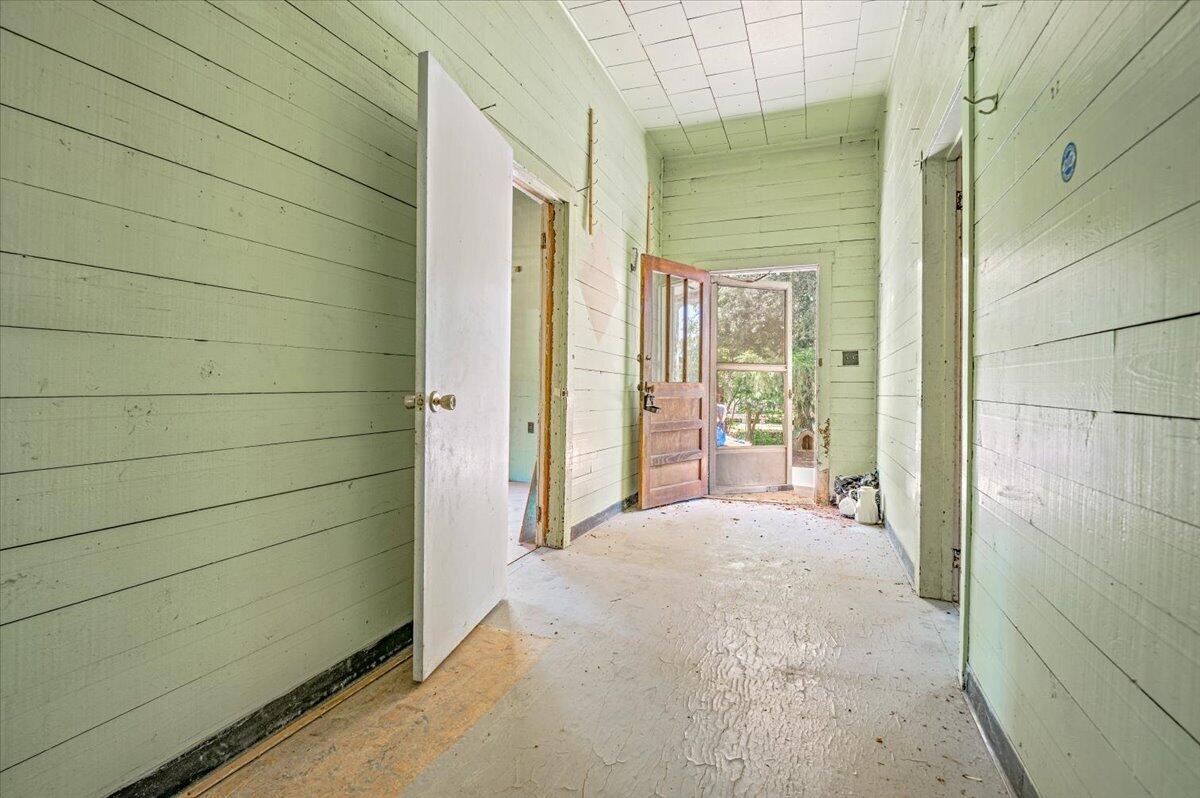 508 Ky-2002 Property Photo 45