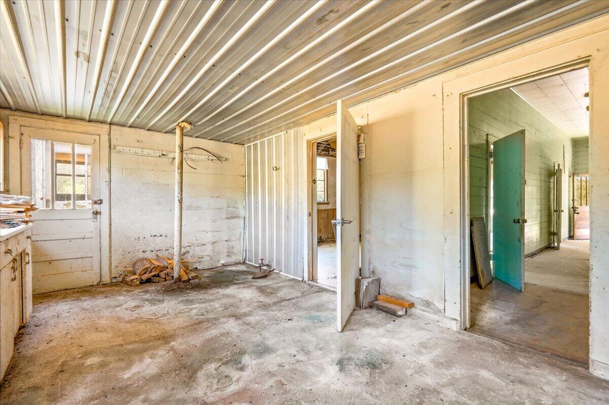 508 Ky-2002 Property Photo 52