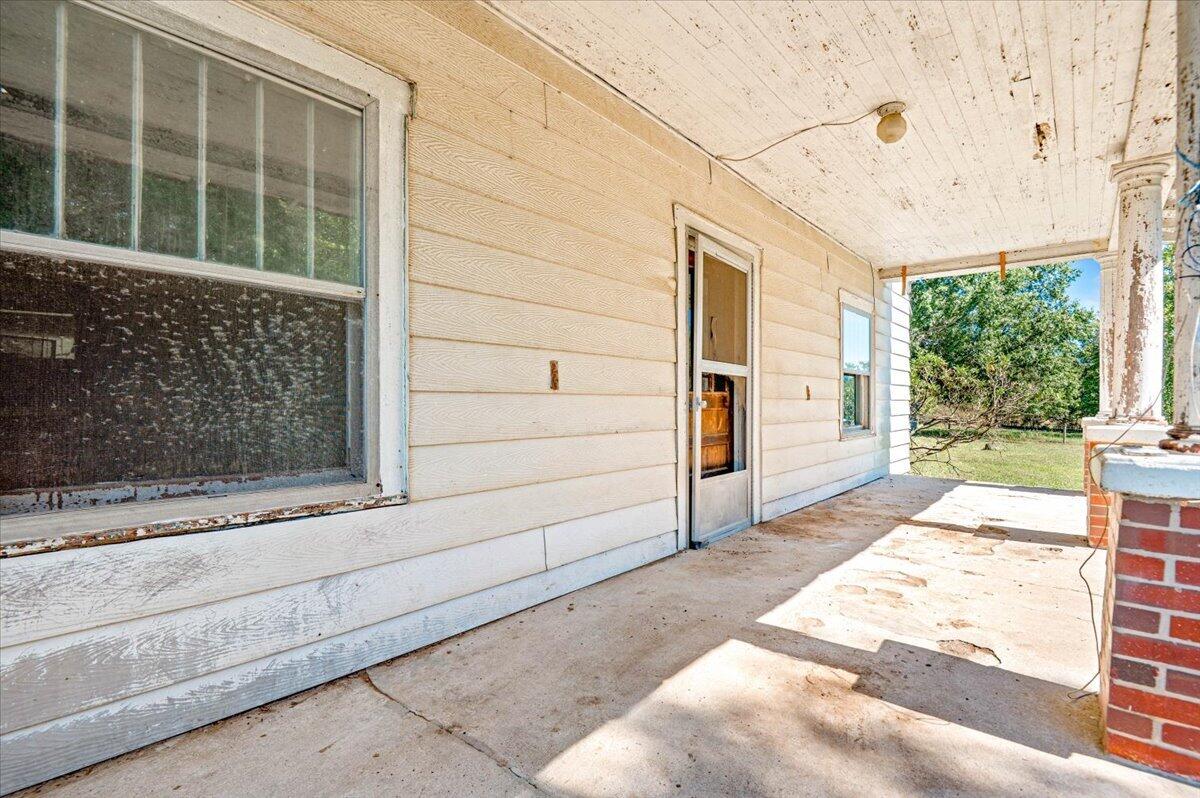 508 Ky-2002 Property Photo 57