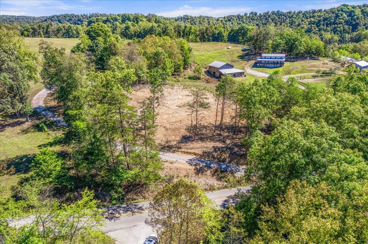 508 Ky-2002 Property Photo 69