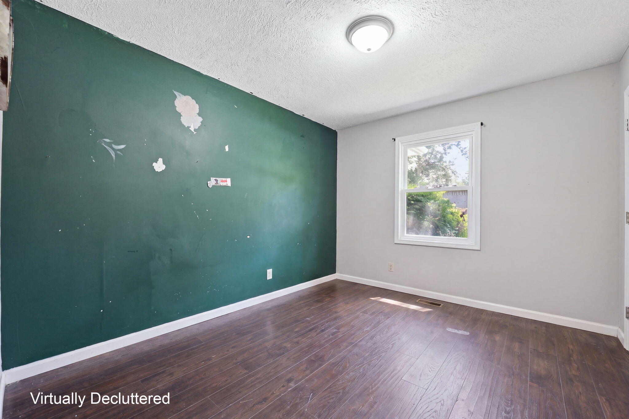 310 Center Street Property Photo 26