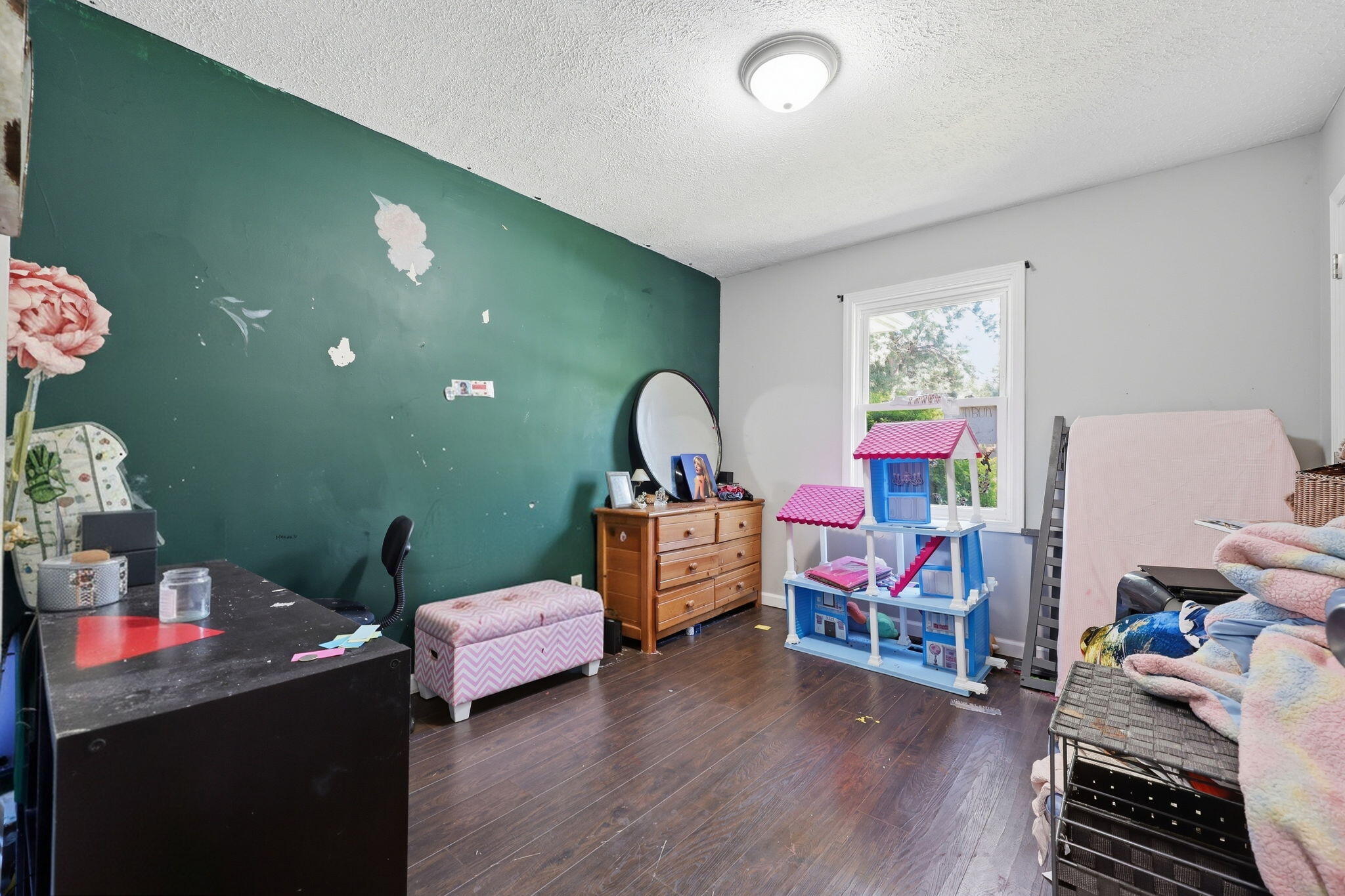 310 Center Street Property Photo 27