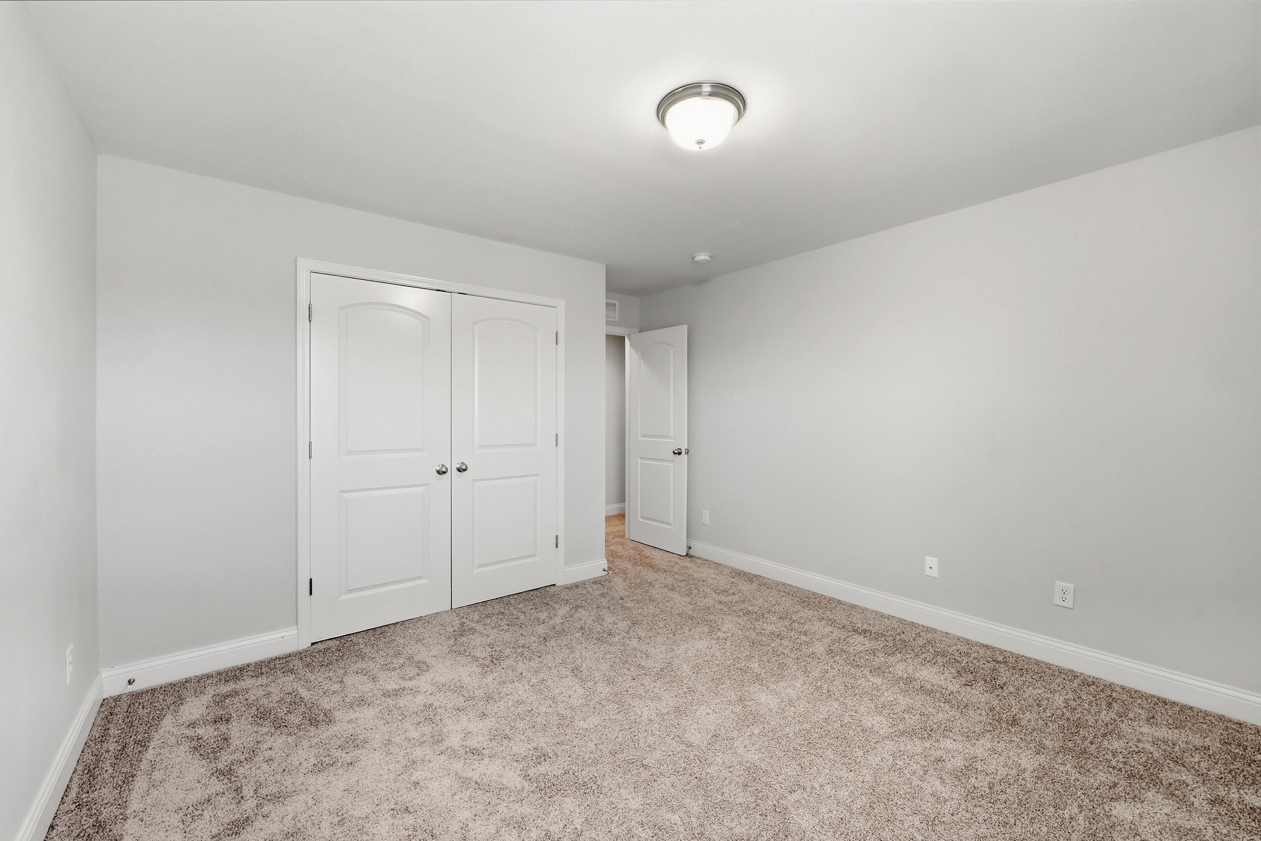328 White Cliffs Lane Property Photo 29