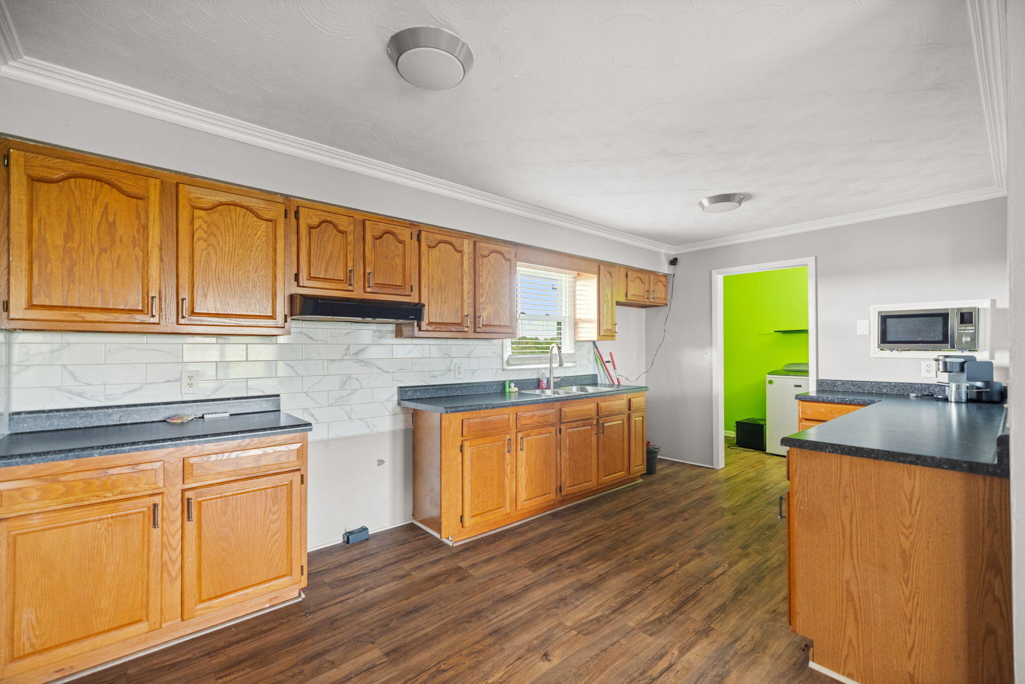 259 Rucker Street Property Photo 6