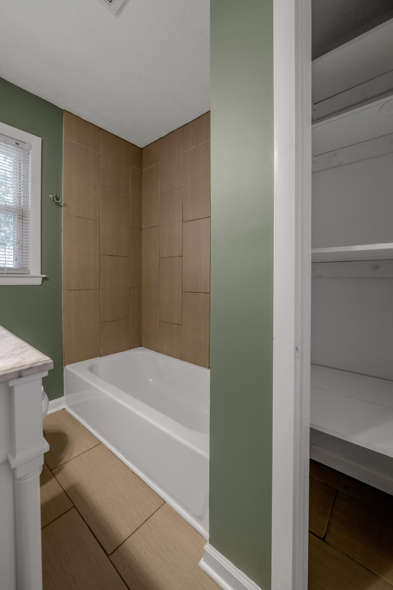1653 Lindy Lane Property Photo 19