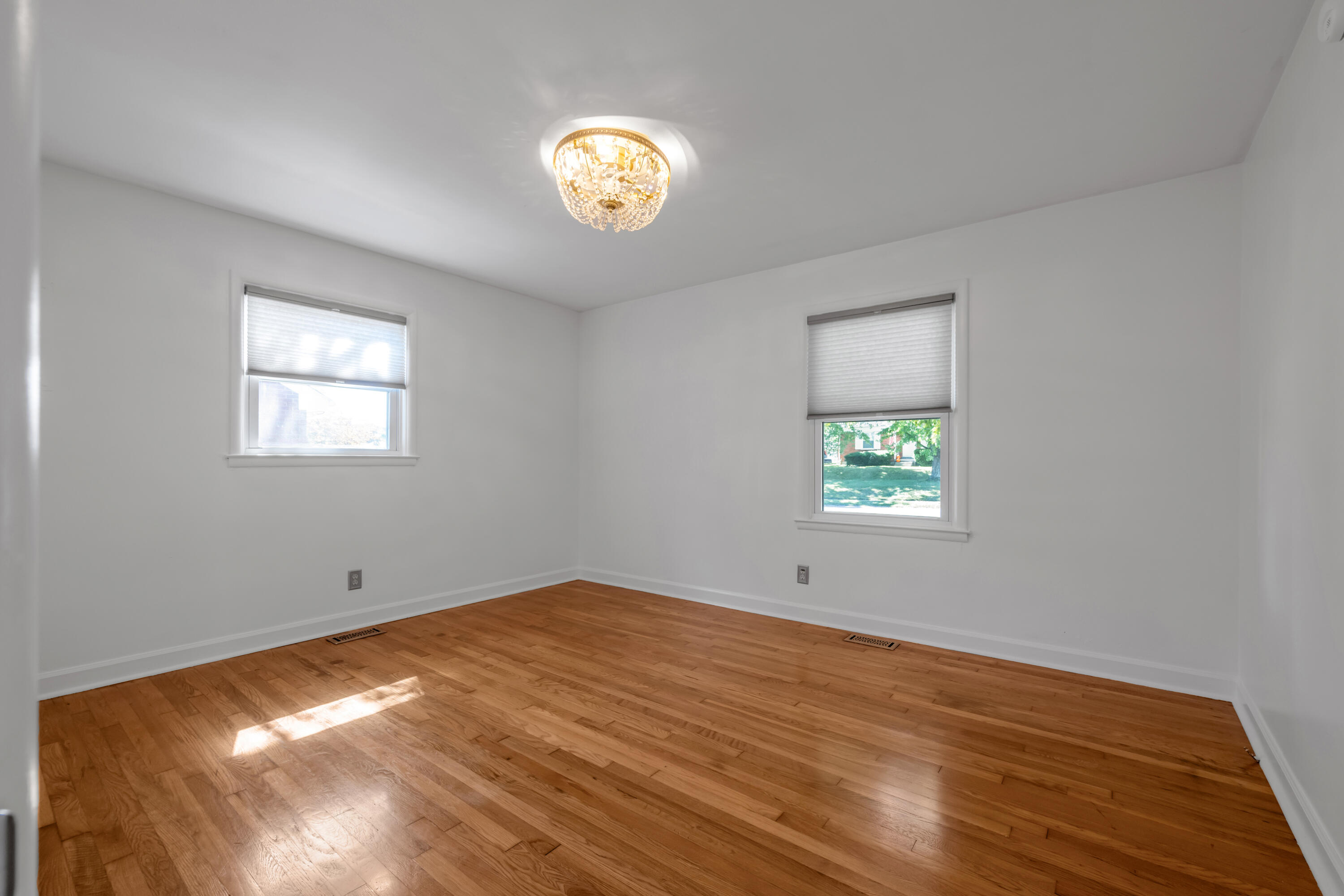 1653 Lindy Lane Property Photo 23