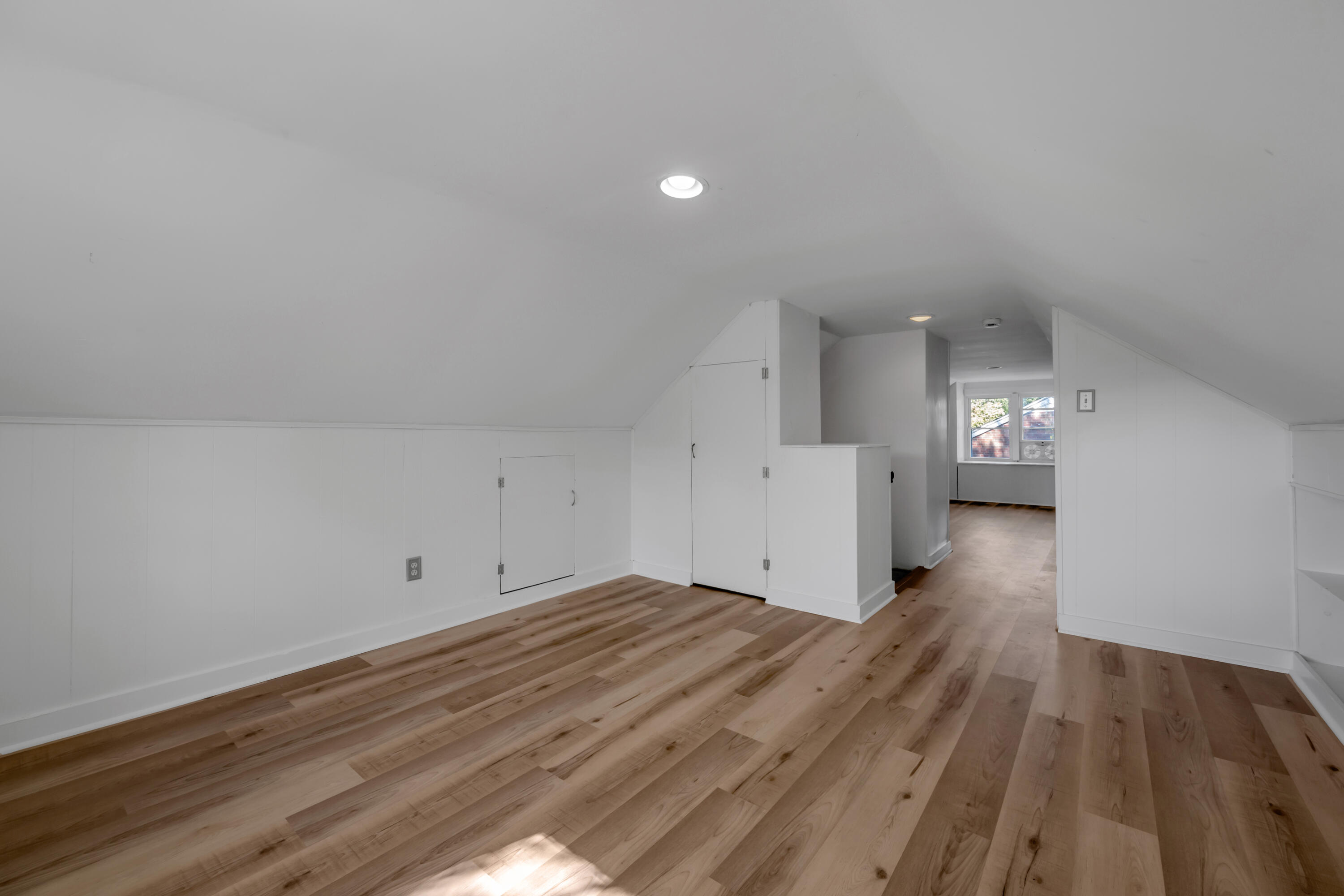 1653 Lindy Lane Property Photo 28