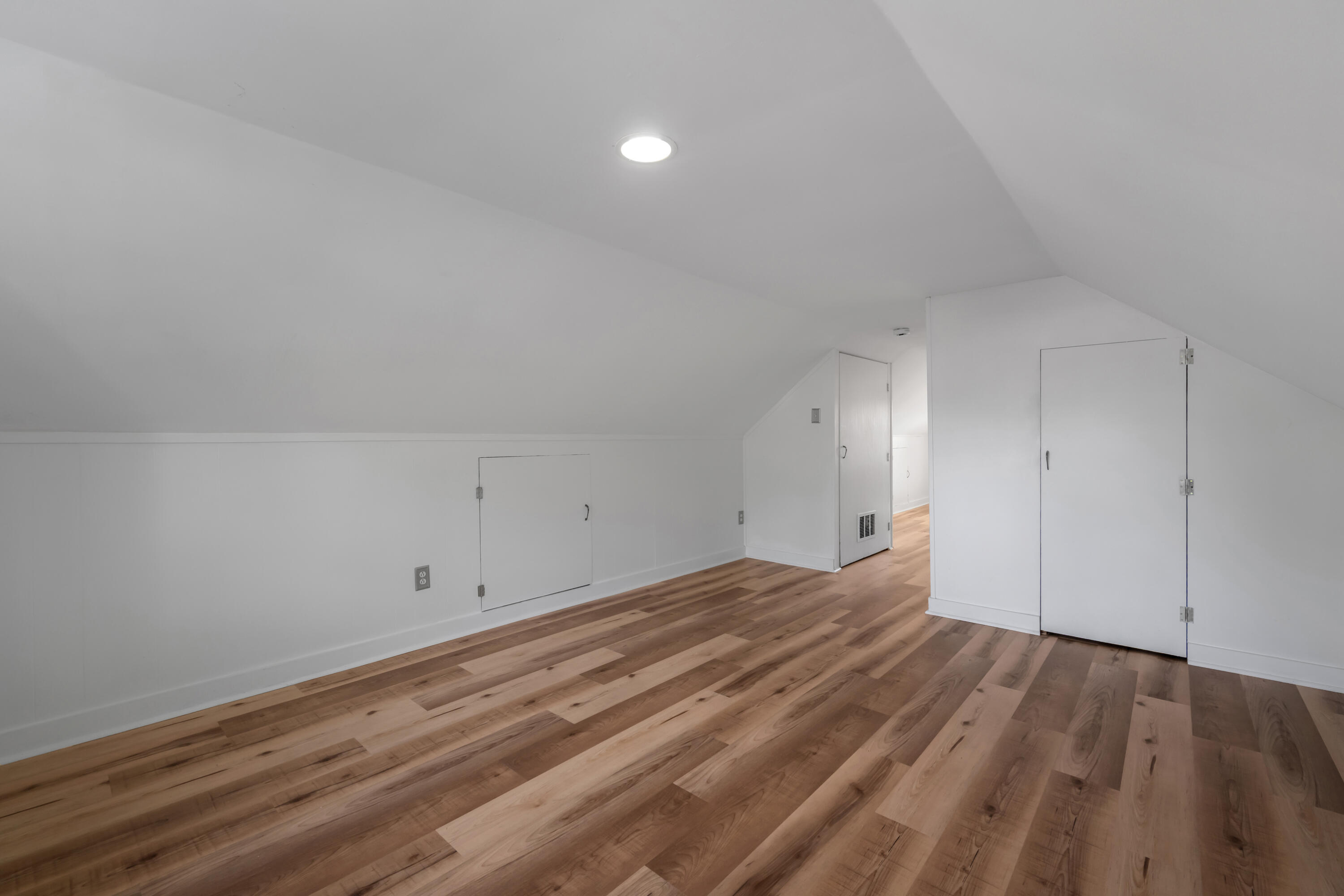 1653 Lindy Lane Property Photo 34