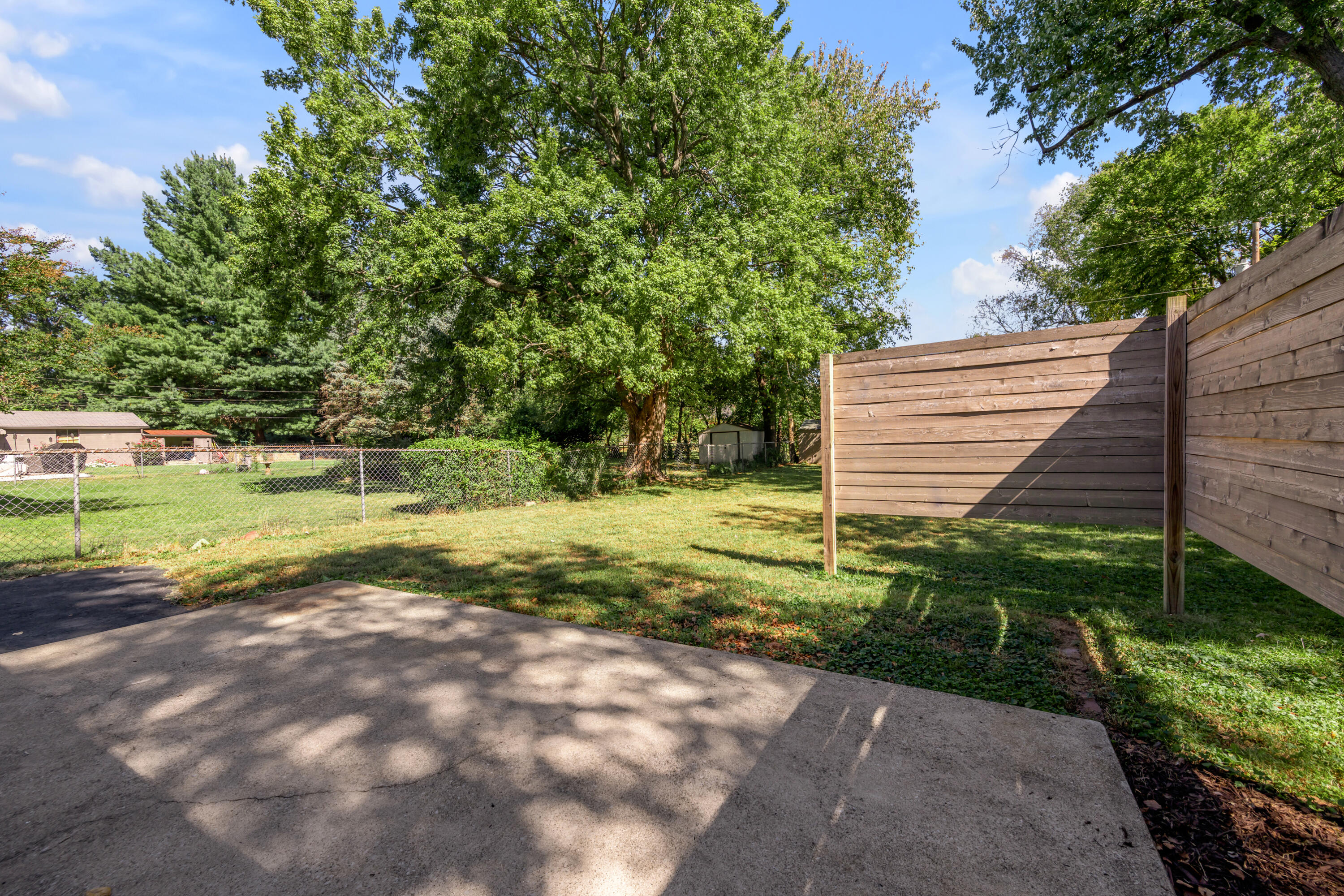 1653 Lindy Lane Property Photo 36