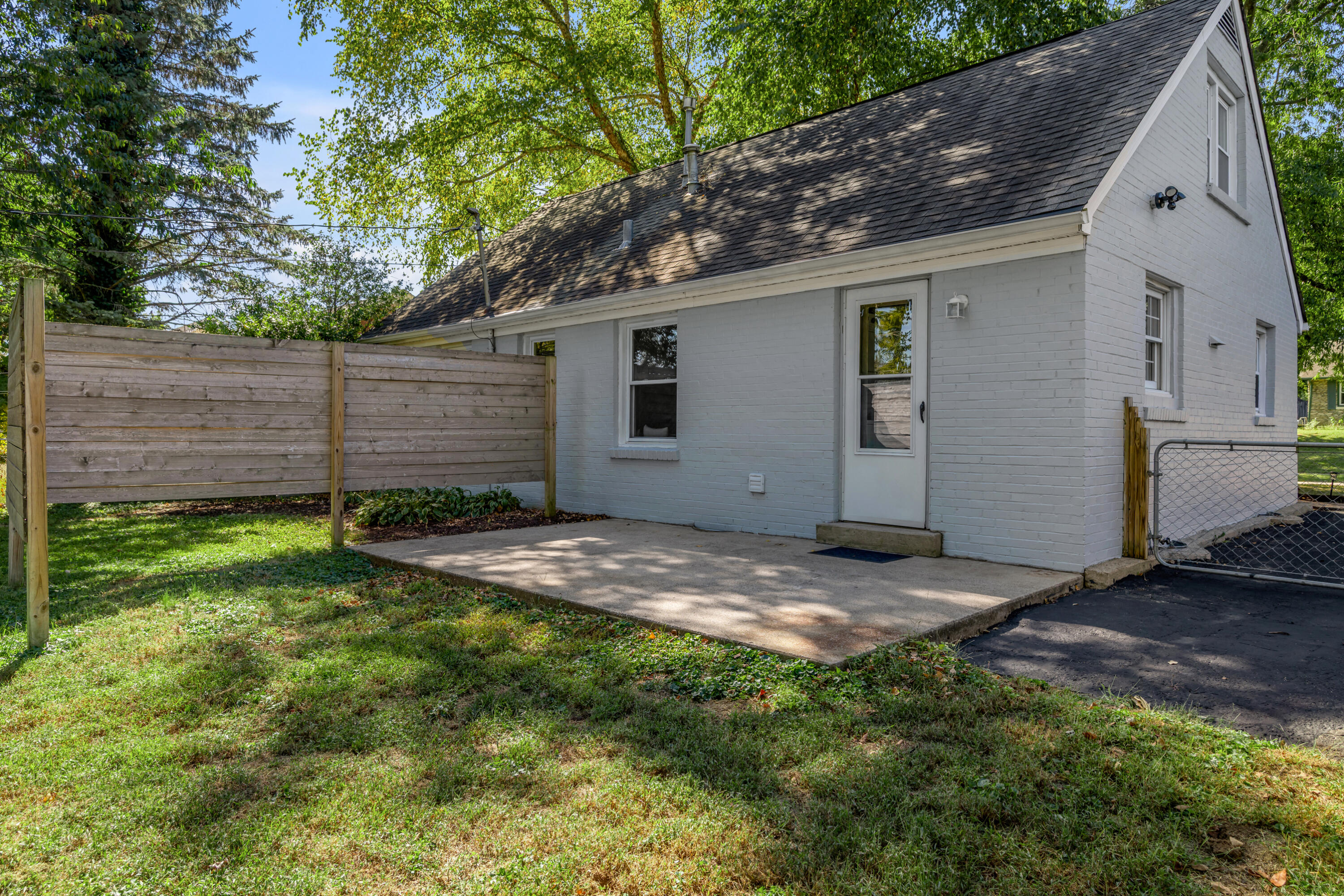 1653 Lindy Lane Property Photo 37