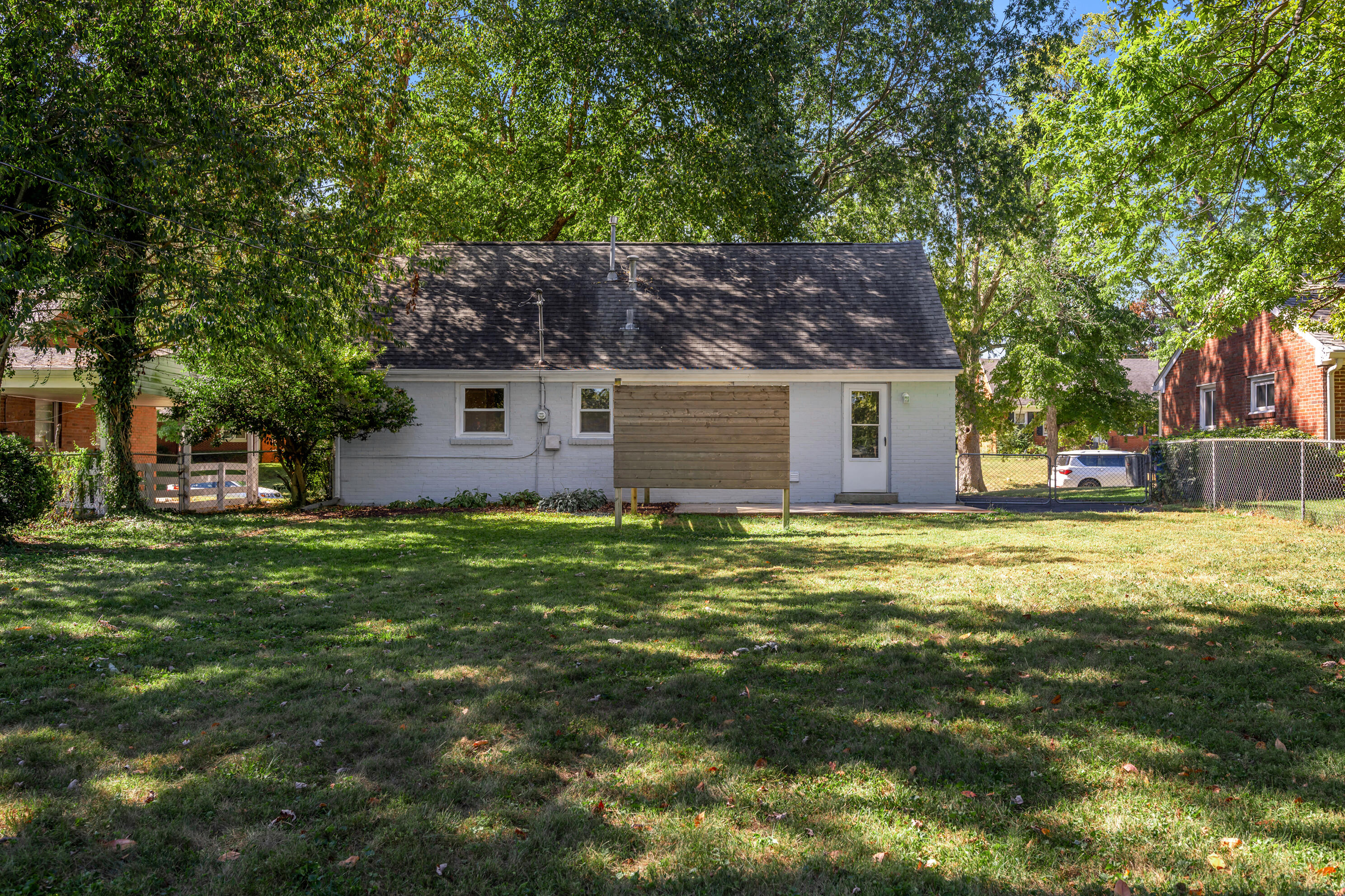 1653 Lindy Lane Property Photo 41