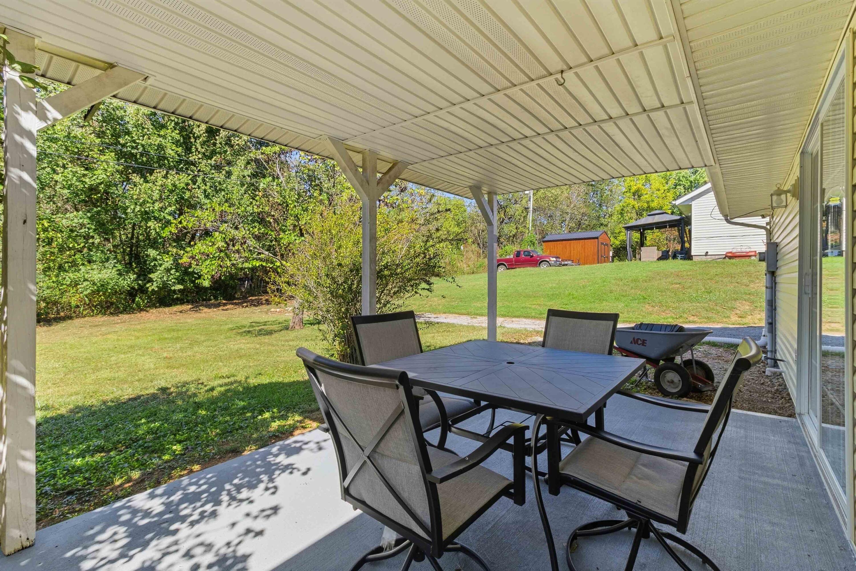 121 Sycamore Trail Property Photo 25