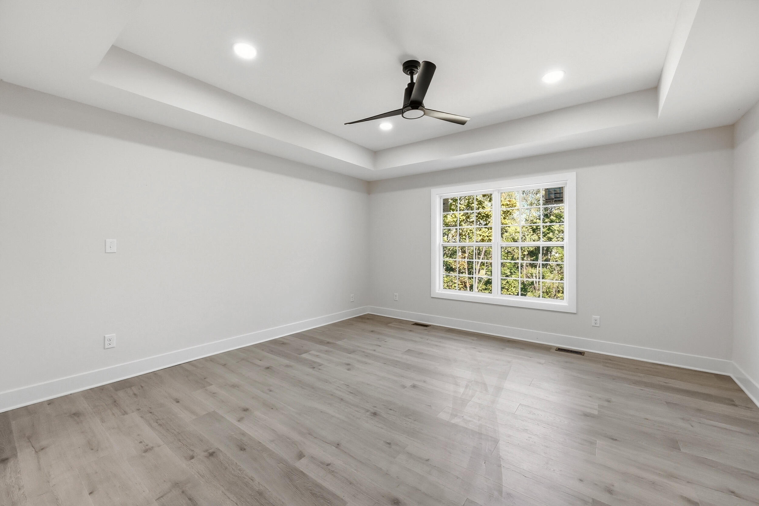 263 Harbor Village Drive Property Photo 15