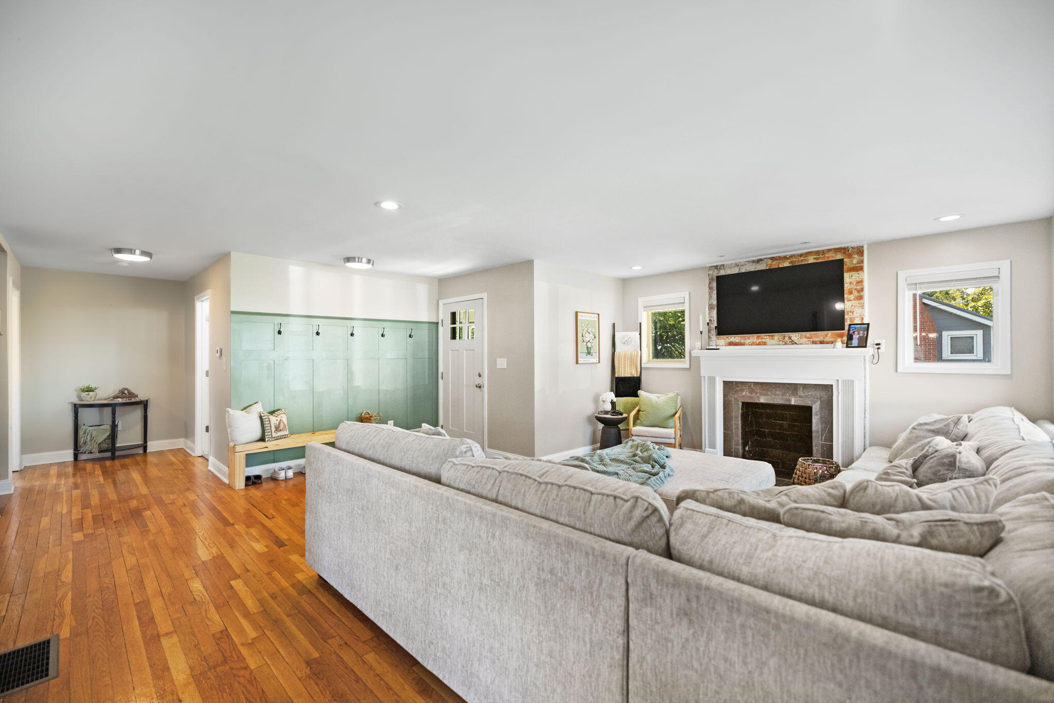 19 Victory Avenue Property Photo 5