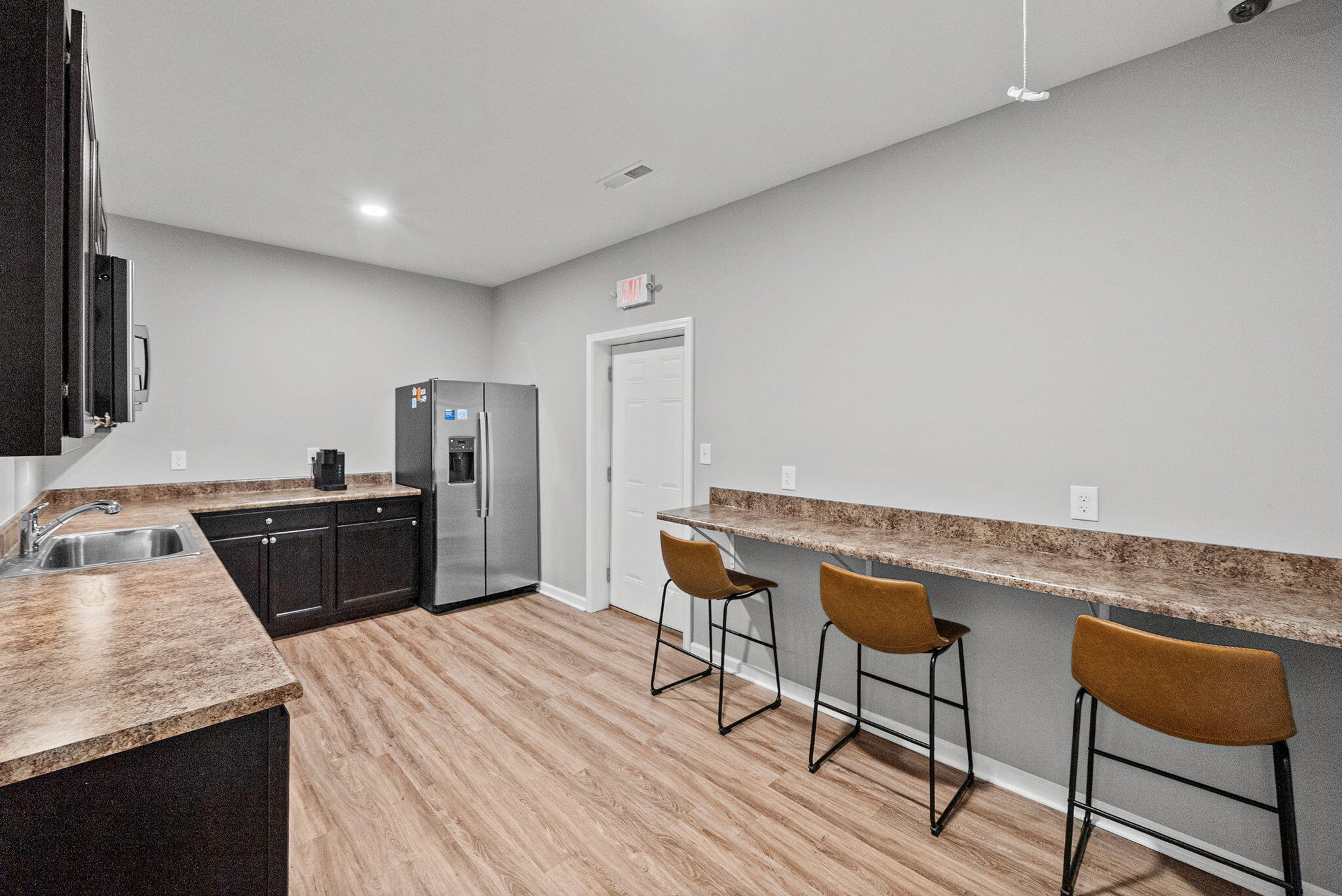 2304 S Walnut Street Property Photo 9