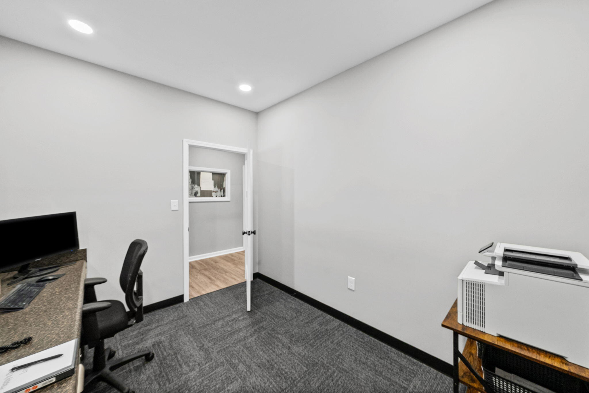 2304 S Walnut Street Property Photo 14