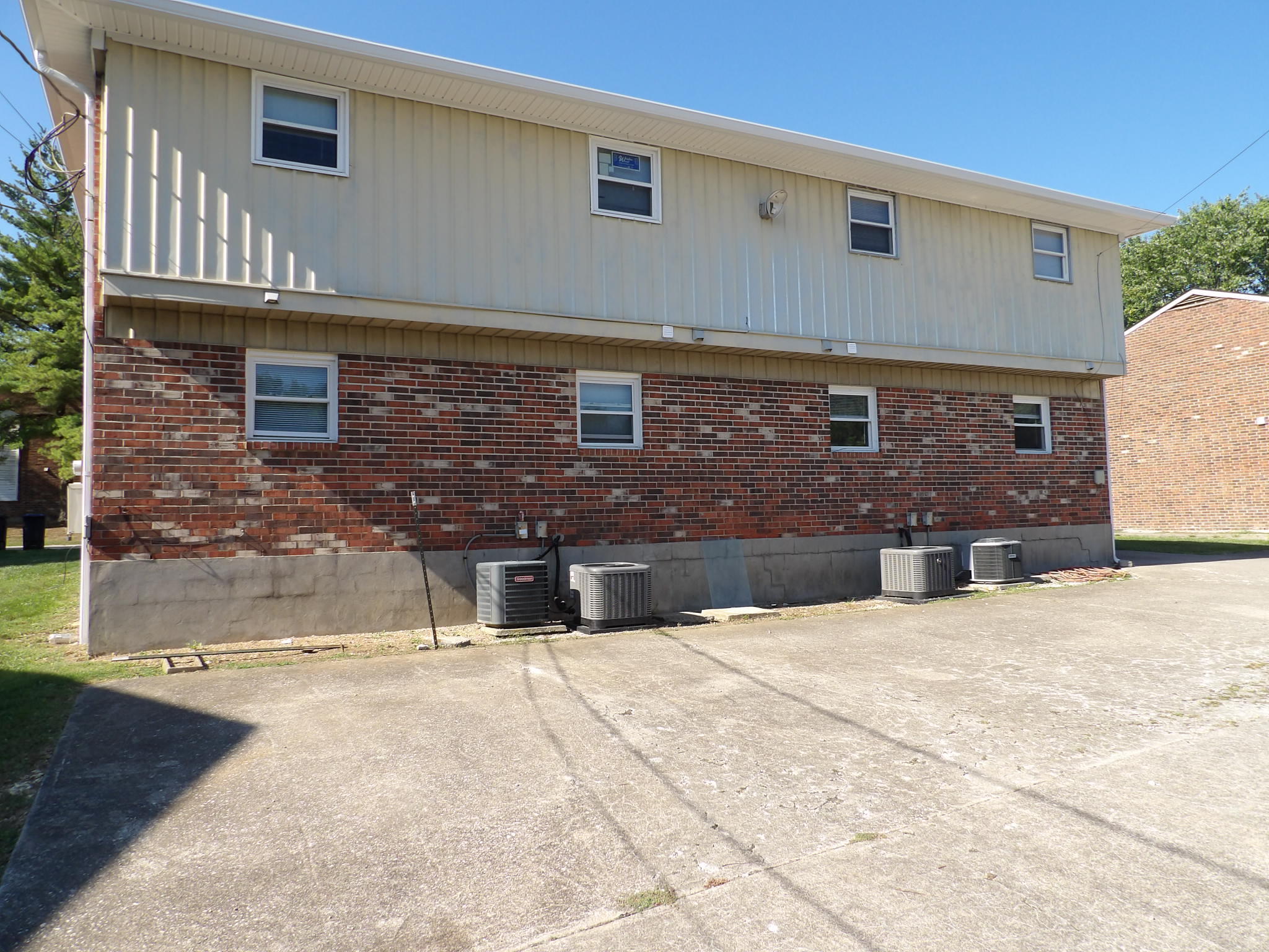433 Harrodswood Road 4 Property Photo 28