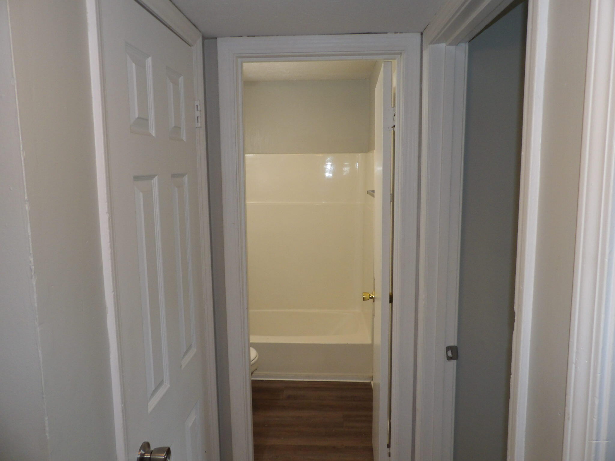 433 Harrodswood Road 4 Property Photo 32