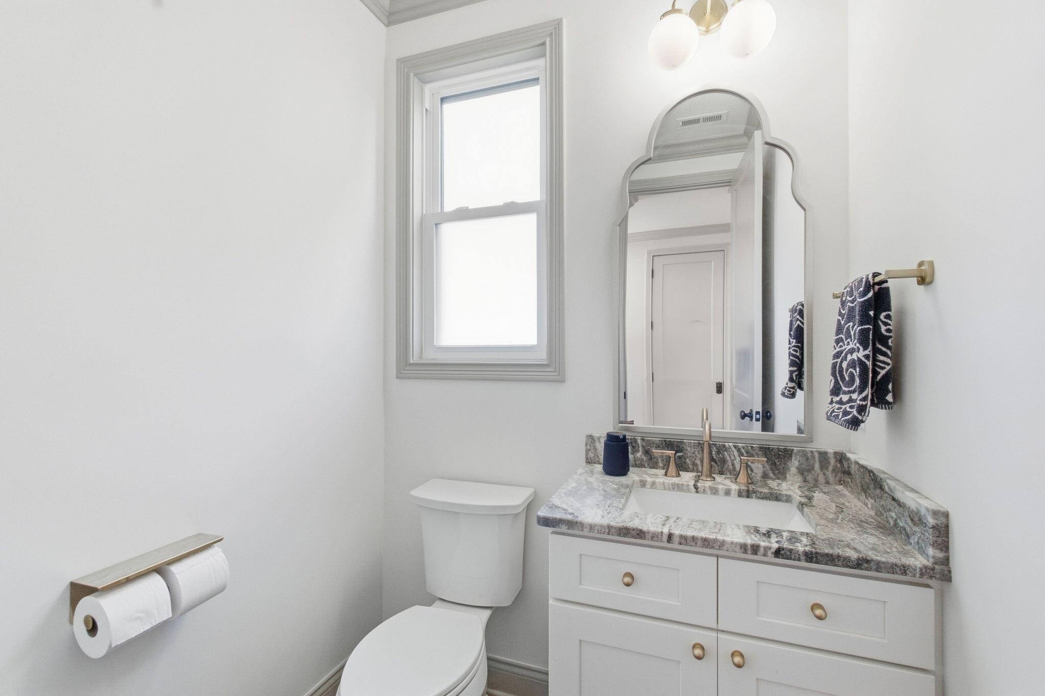1057 Squirrel Nest Lane Property Photo 7