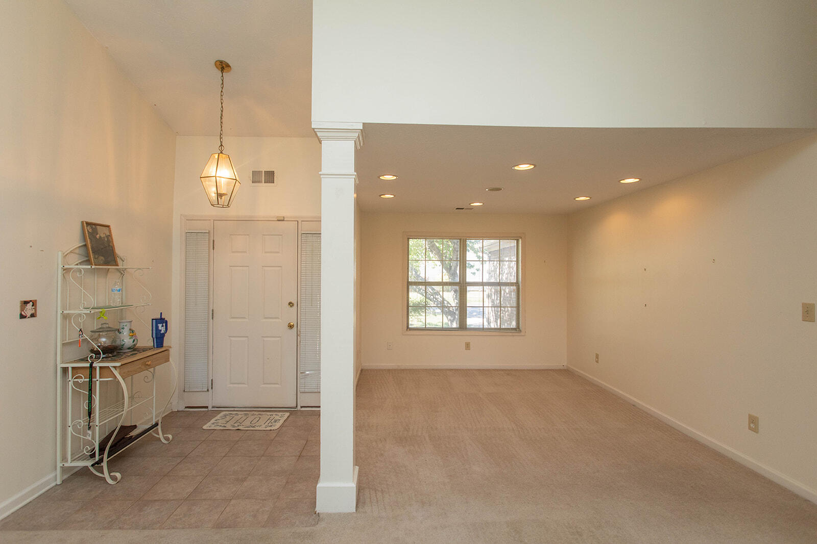 800 Burkewood Drive Property Photo 6