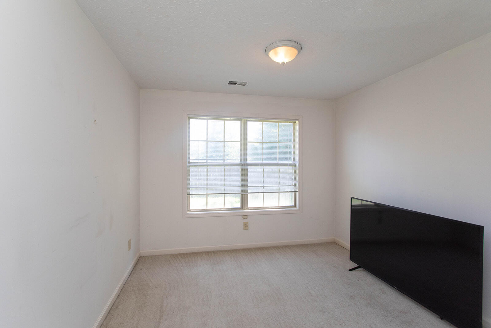 800 Burkewood Drive Property Photo 22