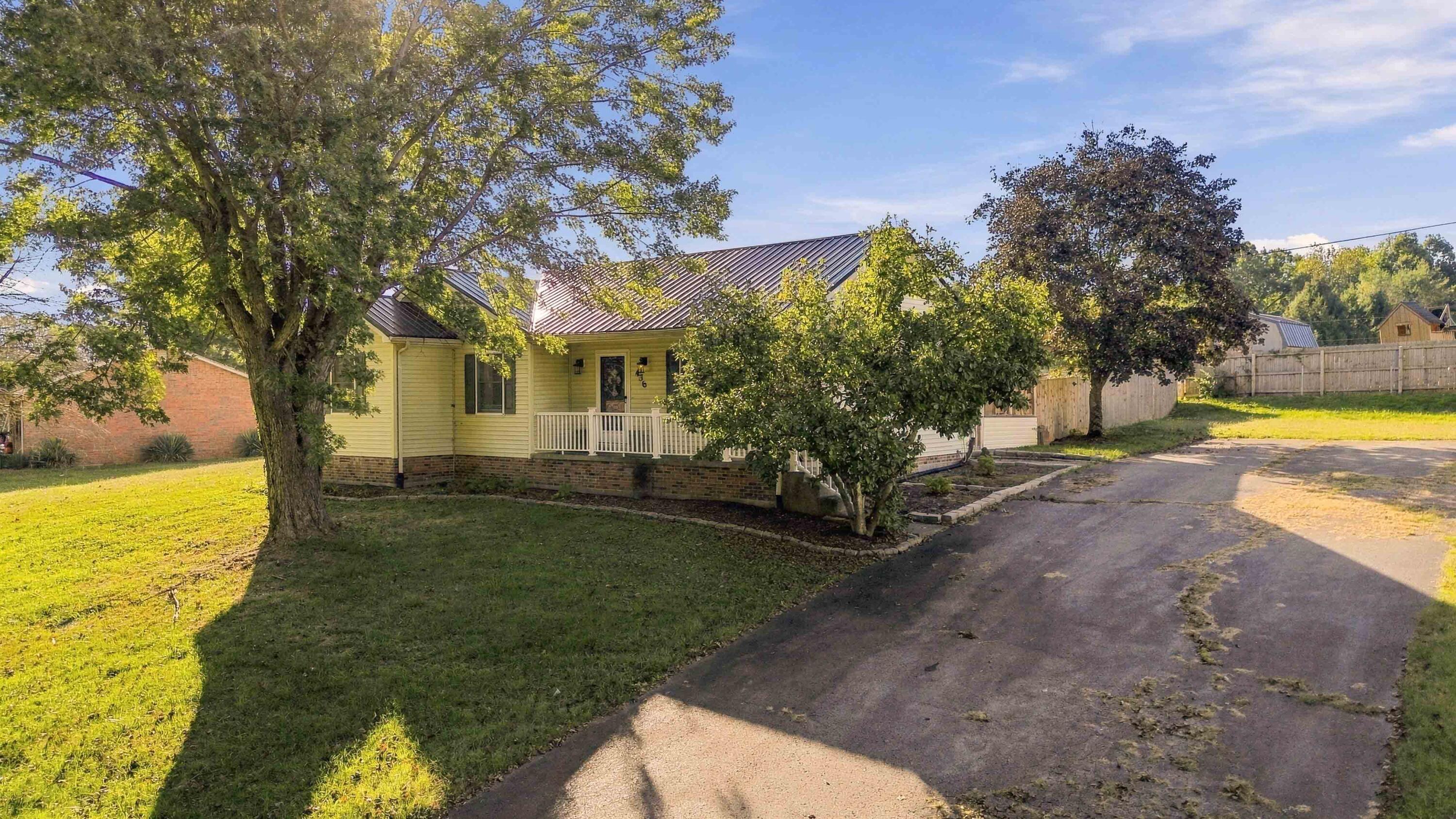 436 Halls Gap Estates Road Property Photo 1