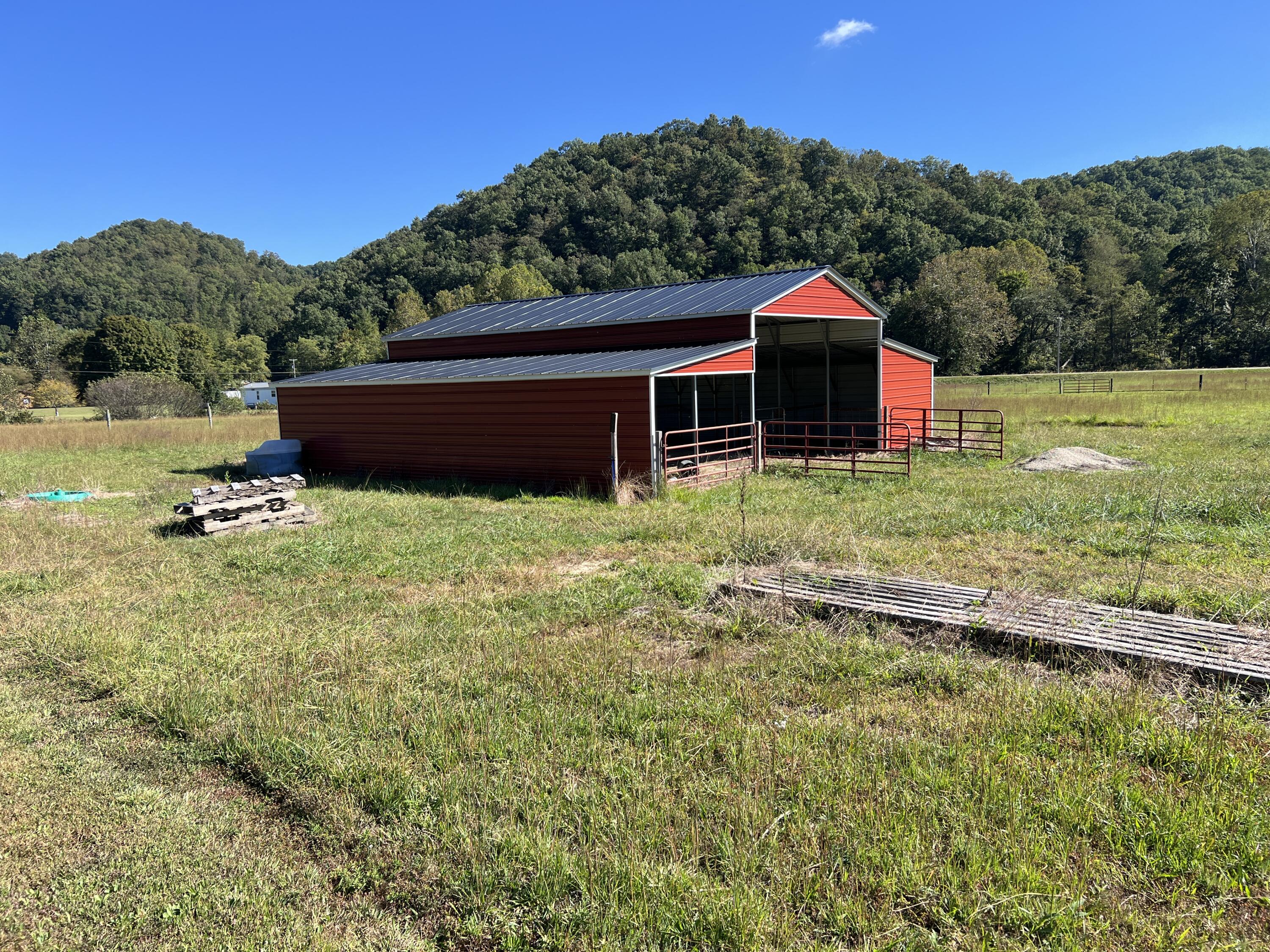 11001 Cranston Road Property Photo 4