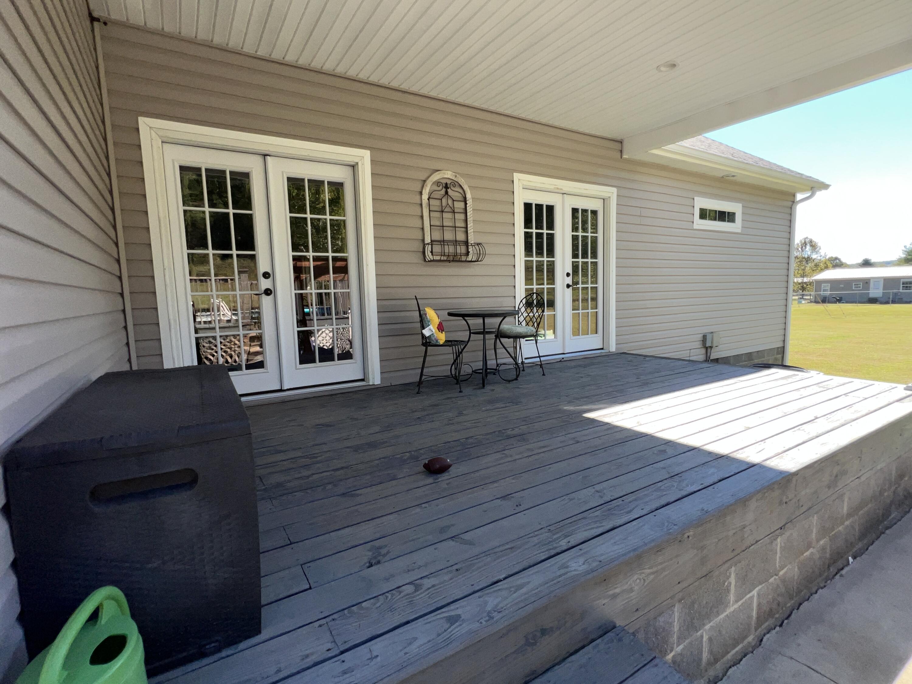 11001 Cranston Road Property Photo 9
