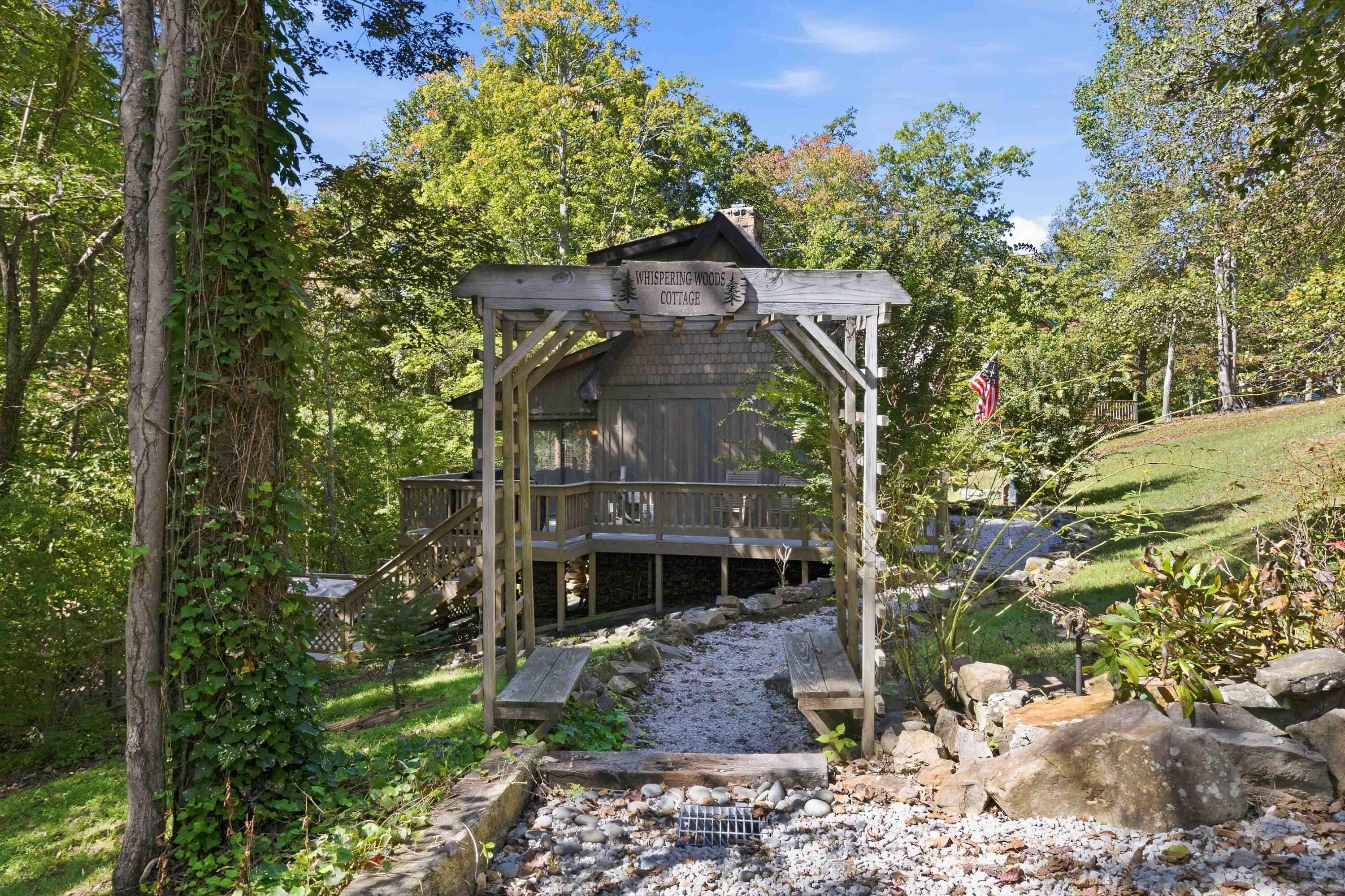 239 Enchanted Forest Way Property Photo 7