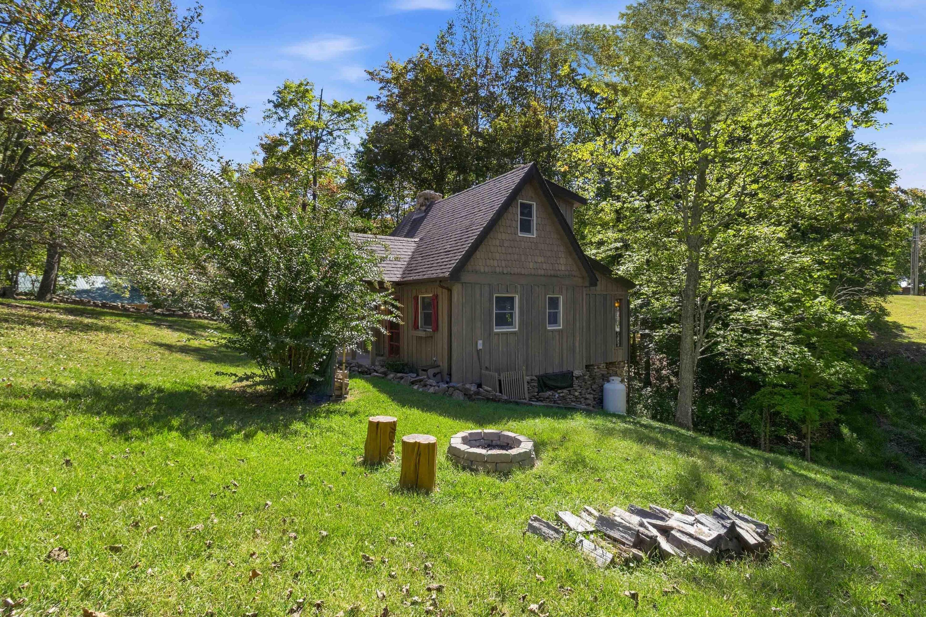 239 Enchanted Forest Way Property Photo 11