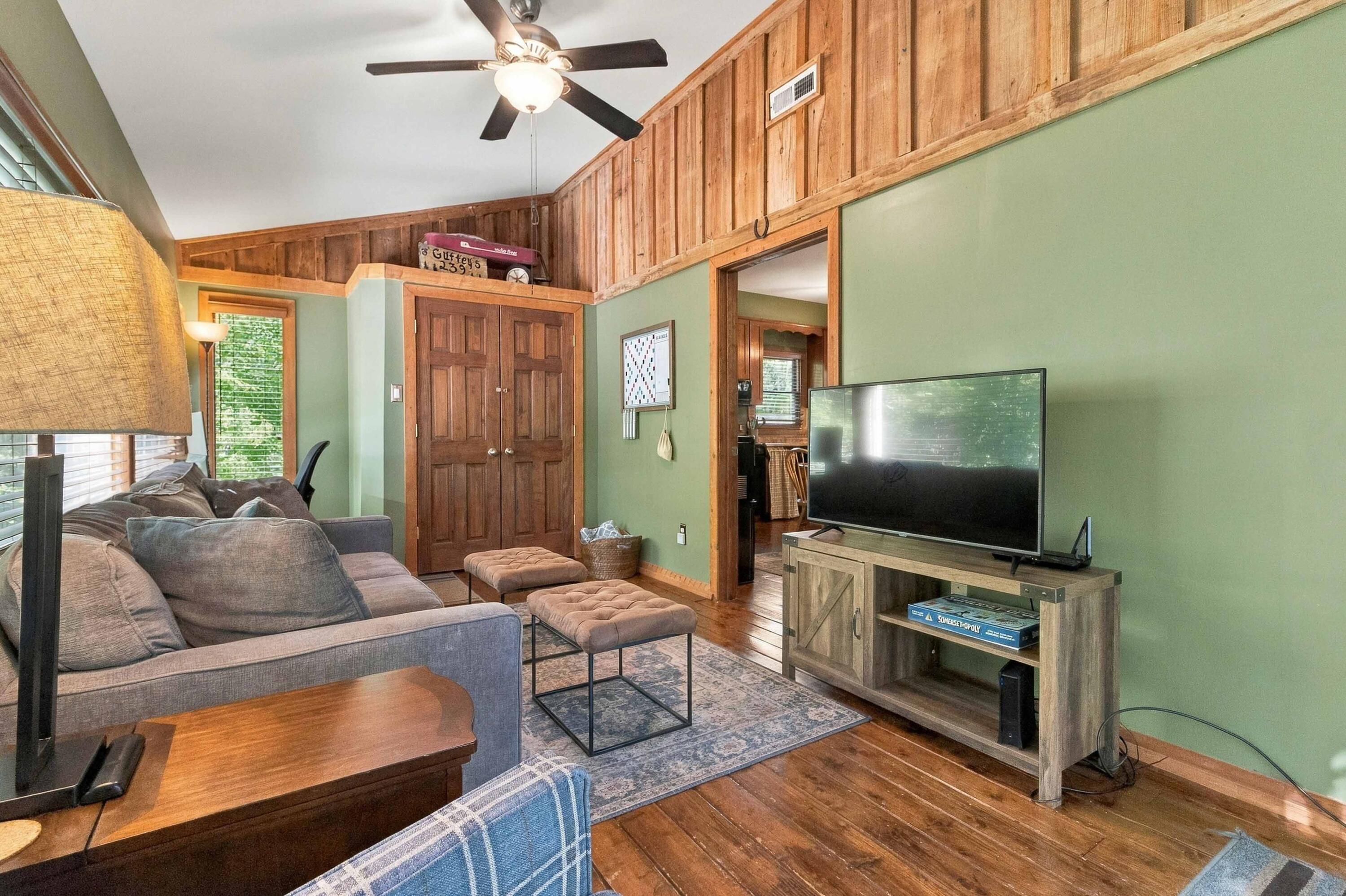 239 Enchanted Forest Way Property Photo 28