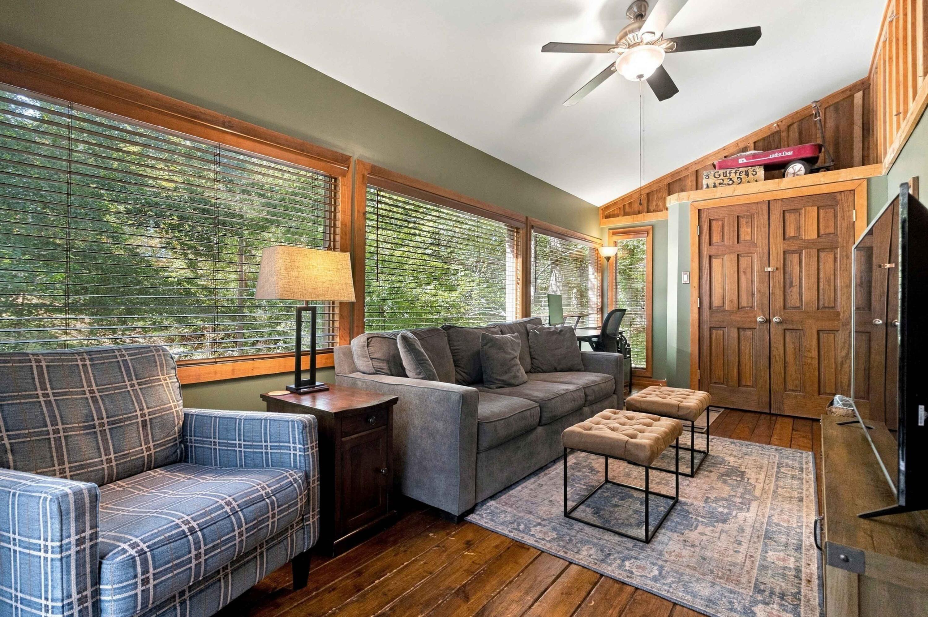 239 Enchanted Forest Way Property Photo 29