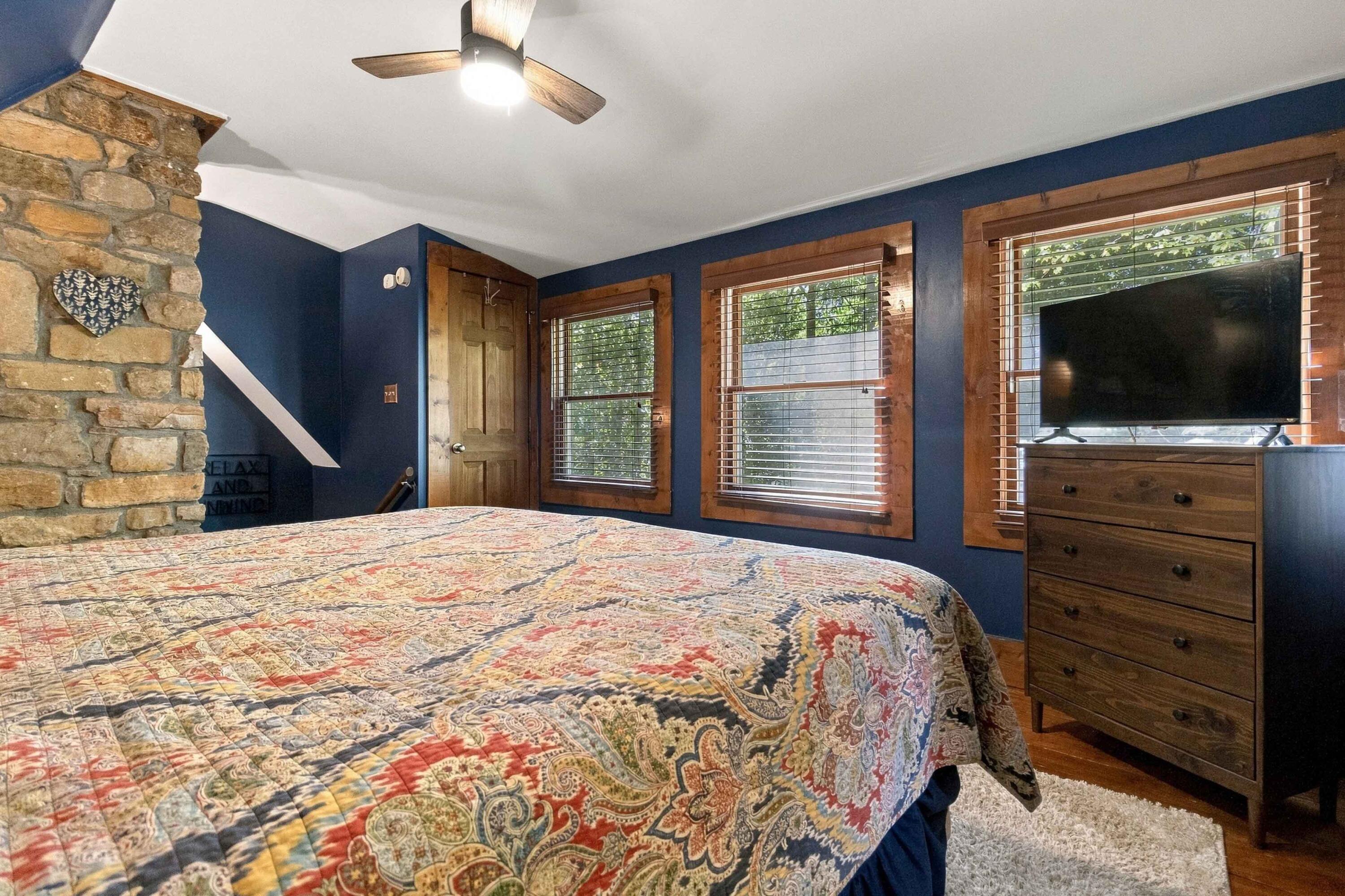 239 Enchanted Forest Way Property Photo 35