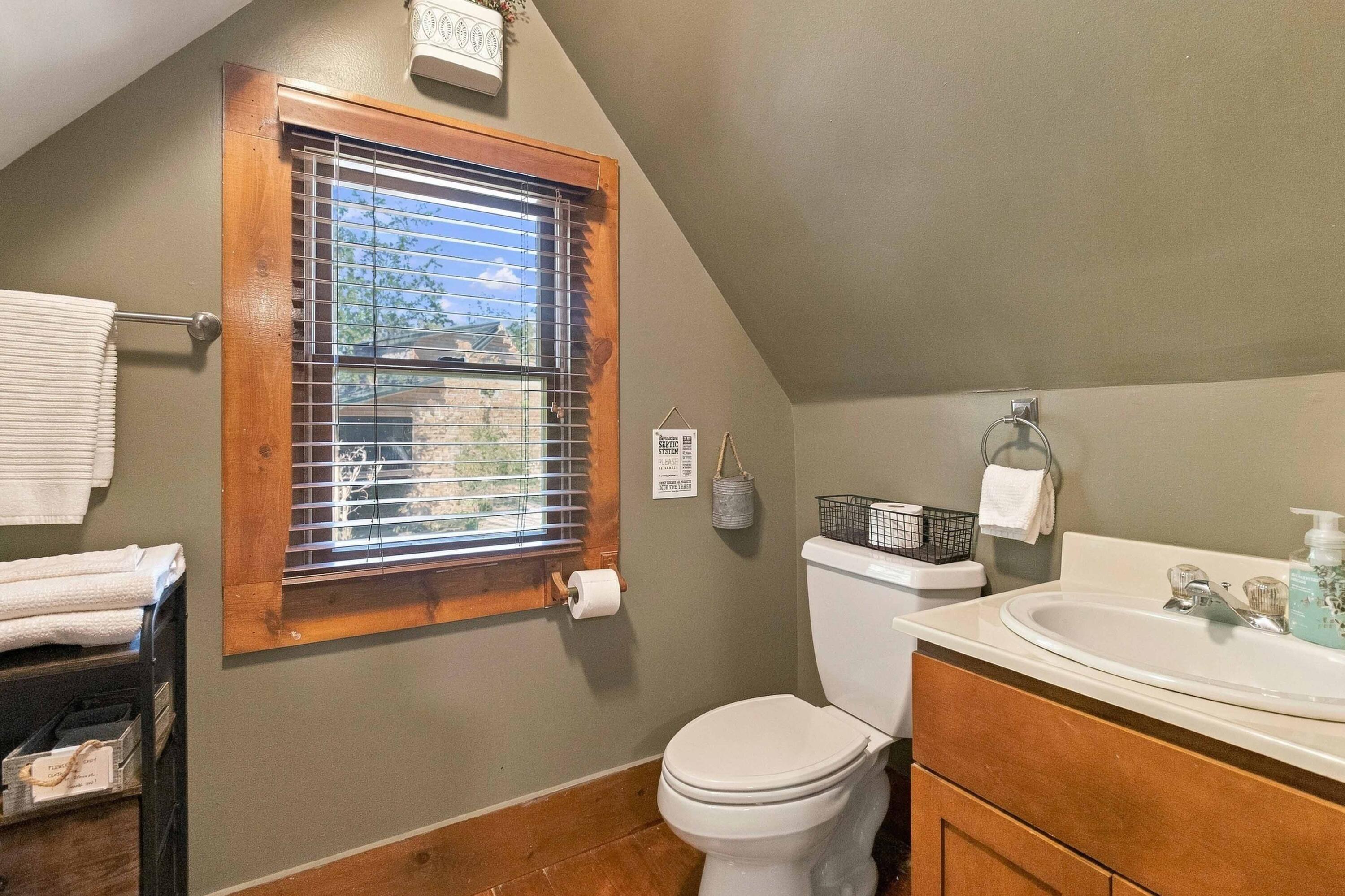 239 Enchanted Forest Way Property Photo 36