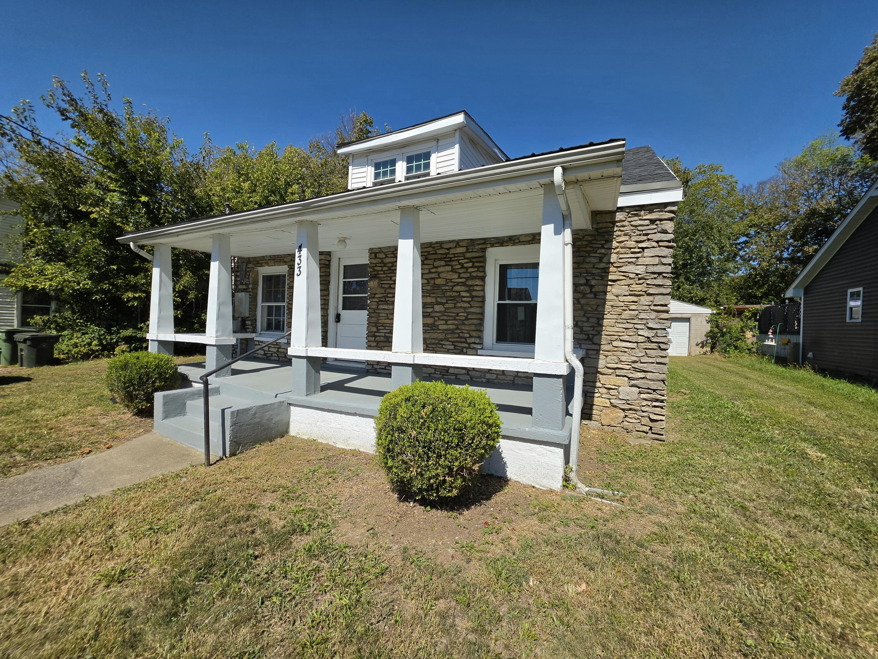 433 Main Avenue Property Photo 1