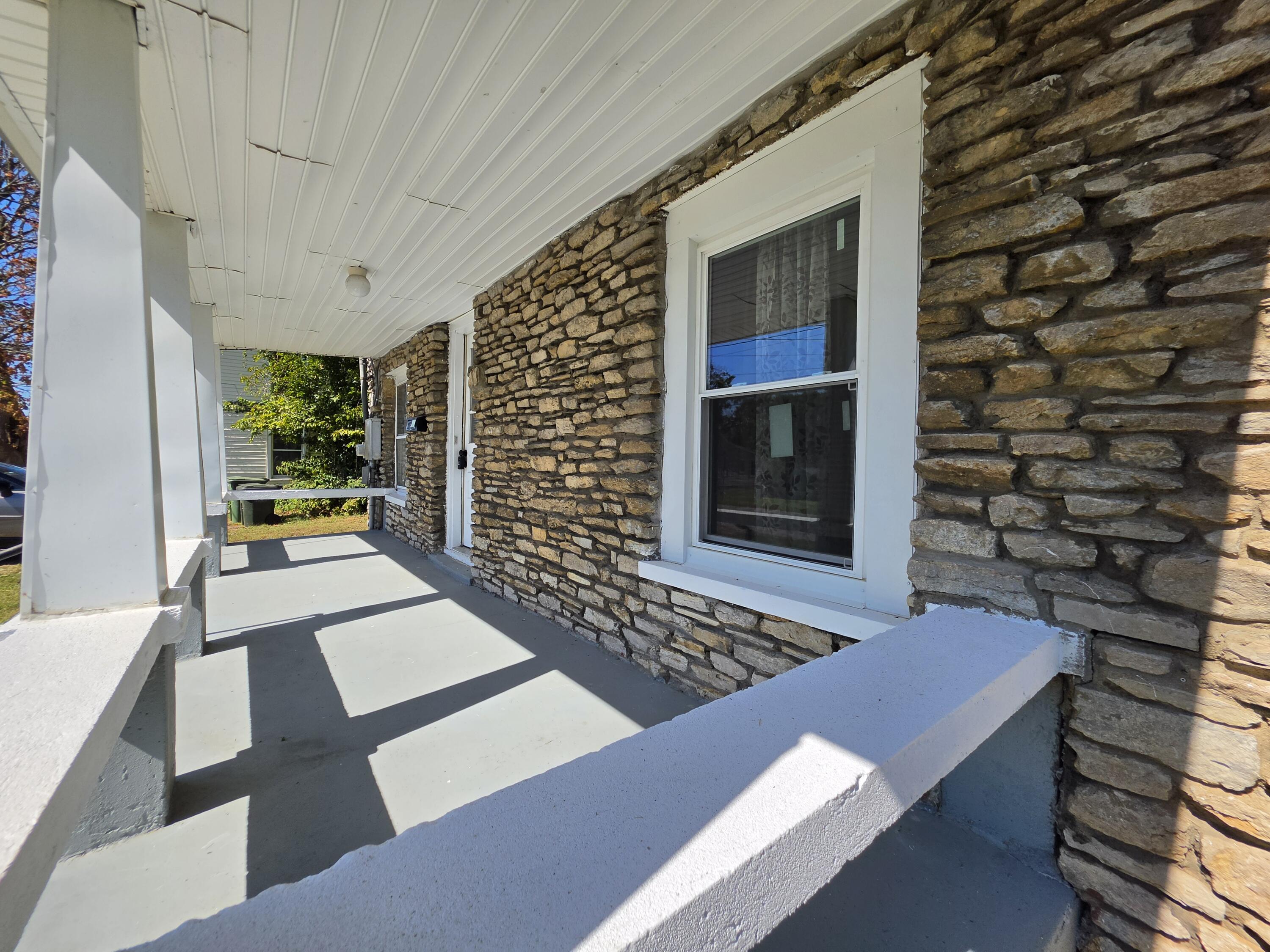 433 Main Avenue Property Photo 2