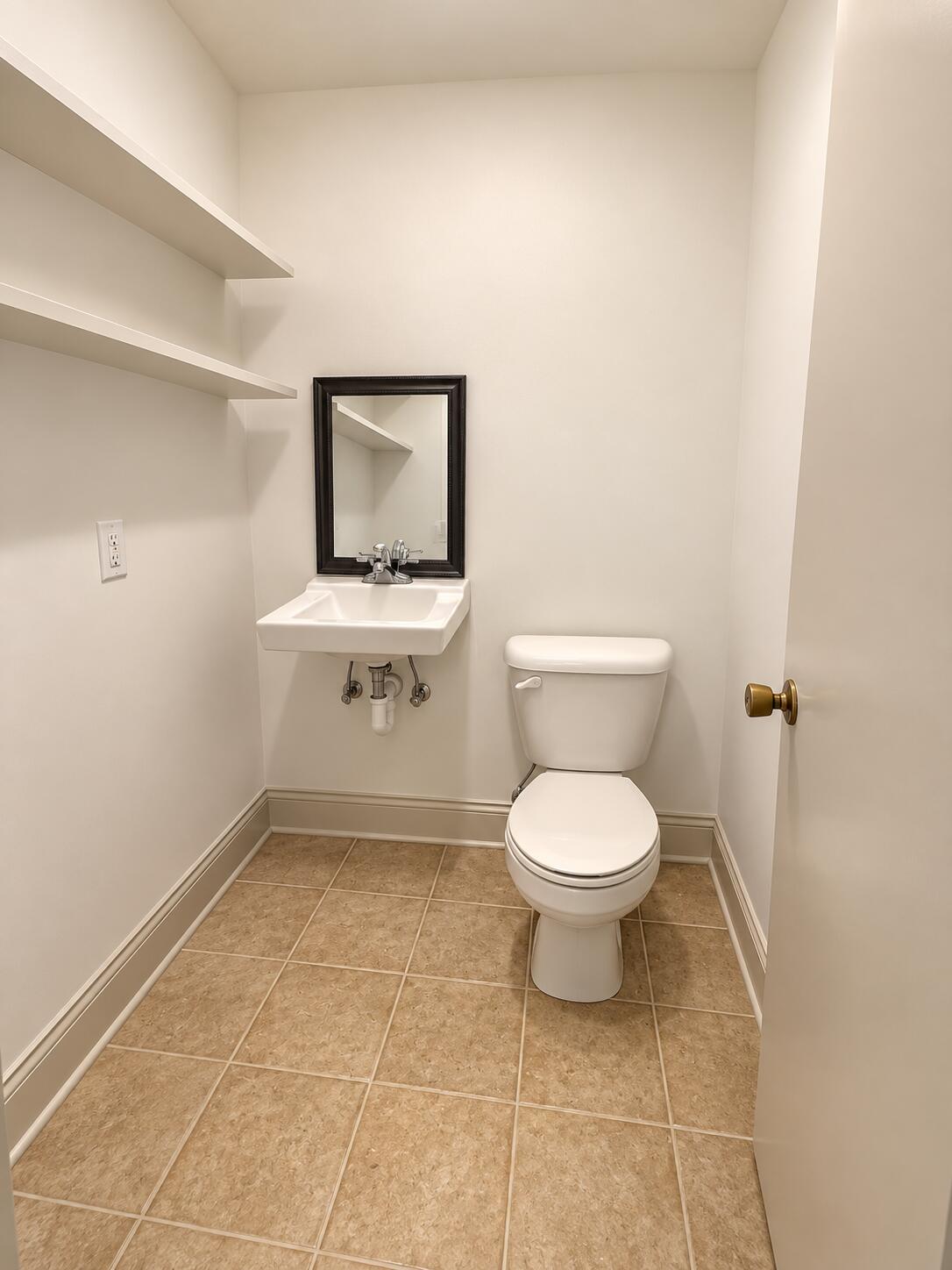 723 N College Street A Property Photo 7