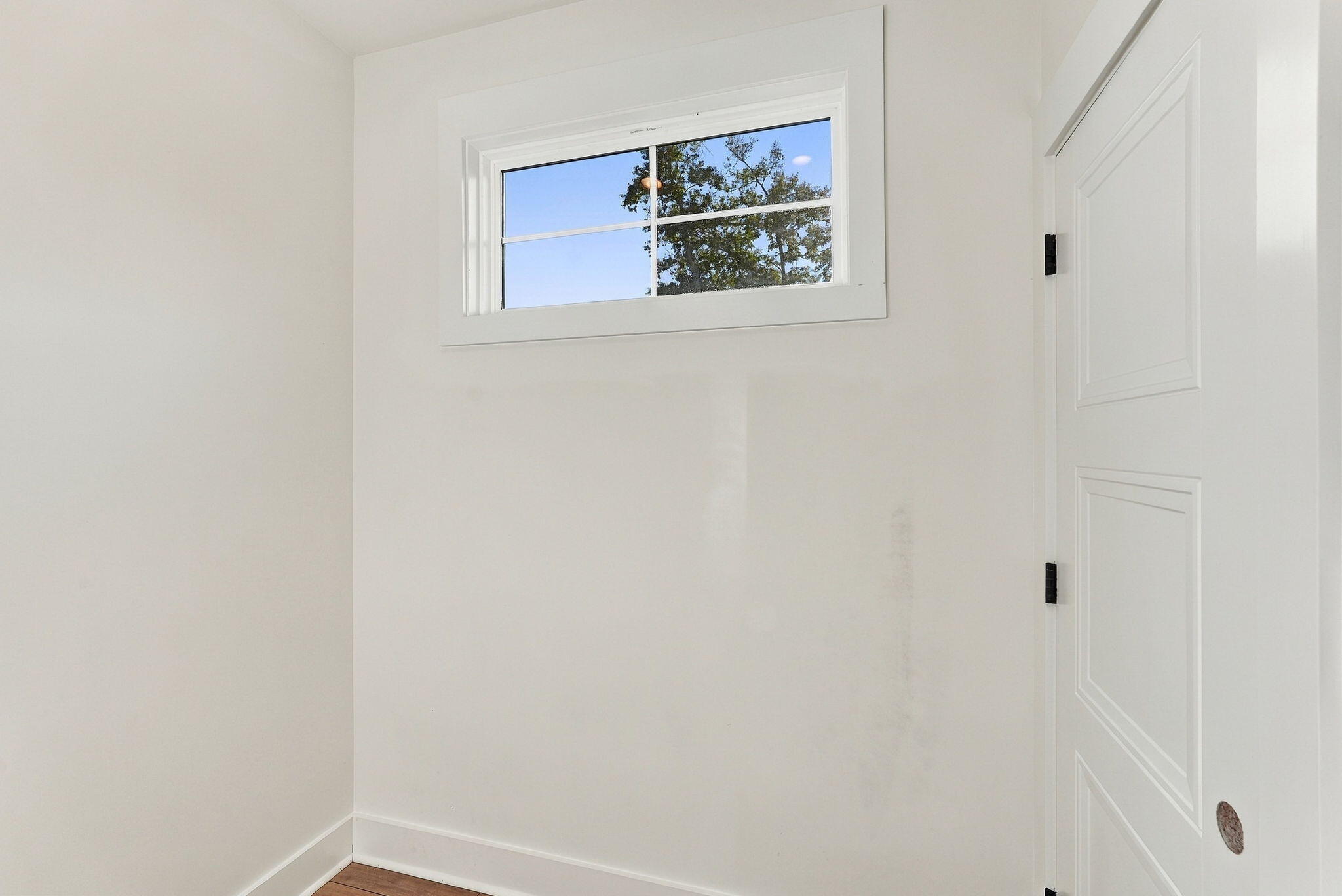 323 Skaggs Boulevard Property Photo 19