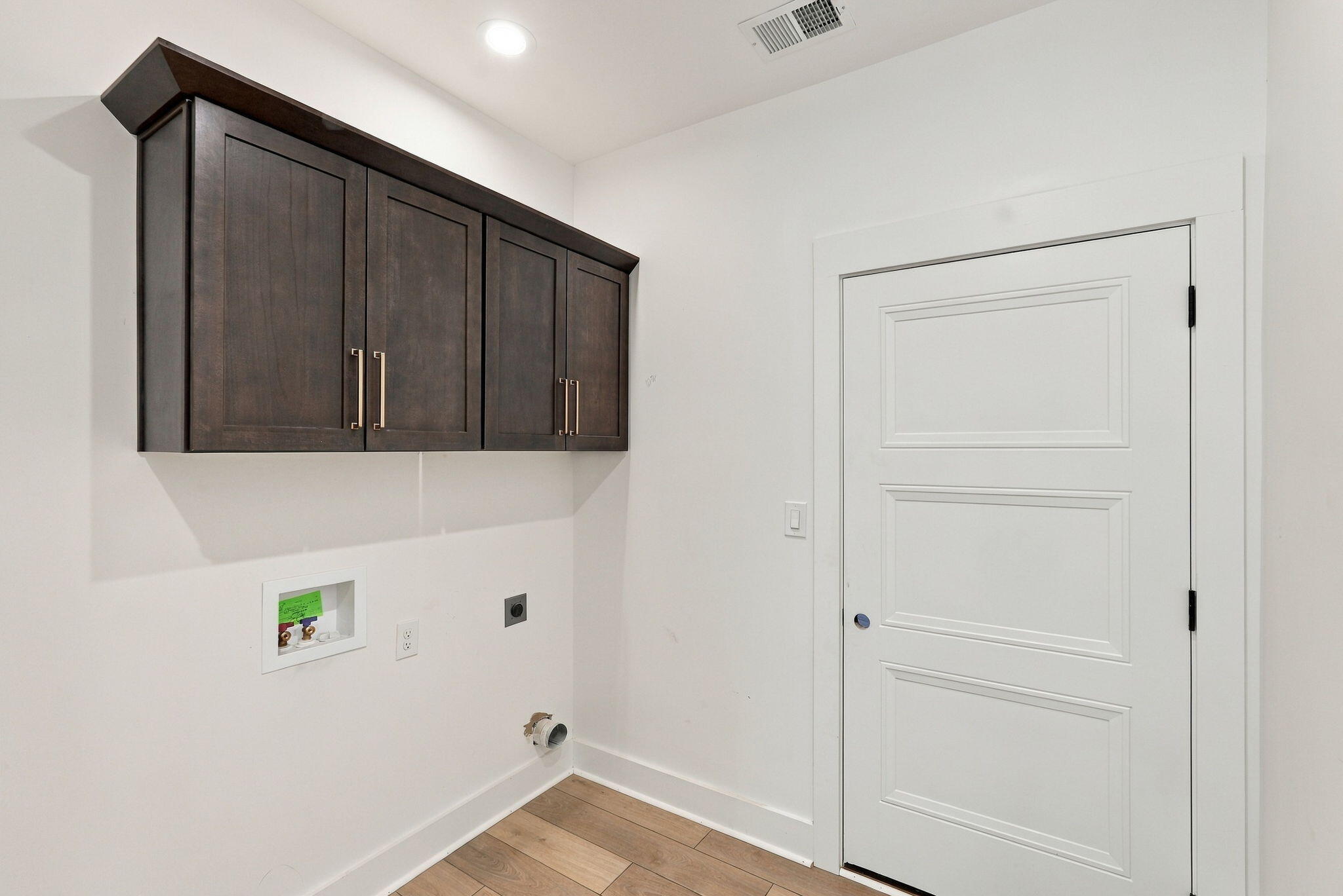 323 Skaggs Boulevard Property Photo 22