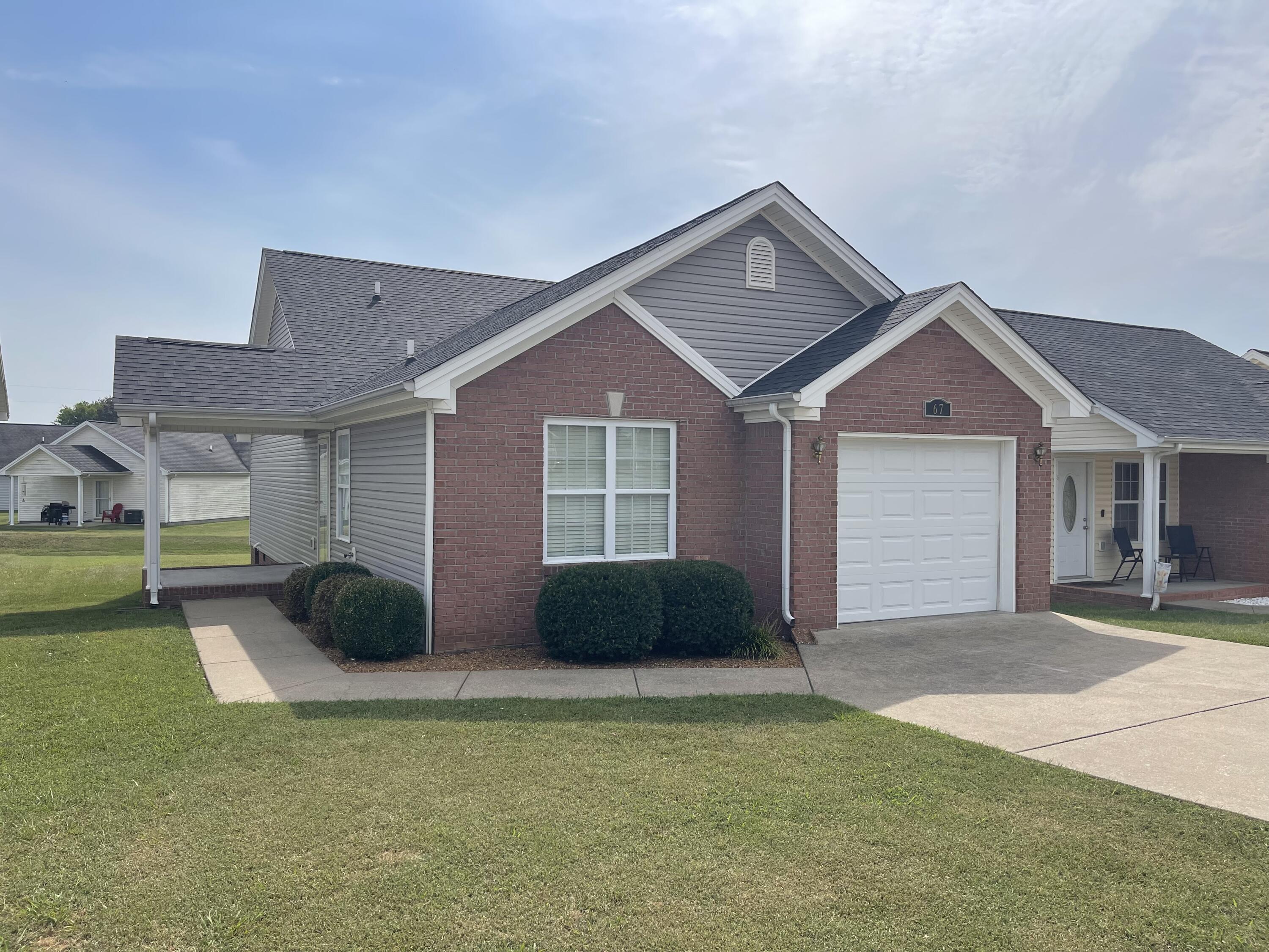 67 Lone Oak Property Photo 1